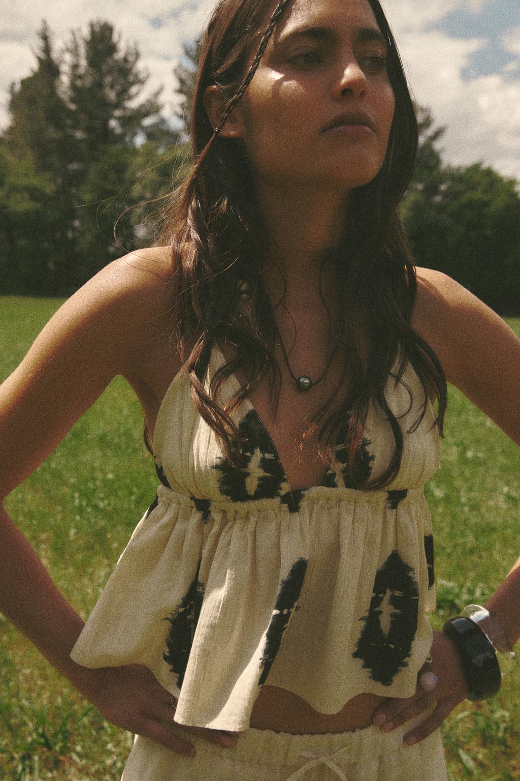 Patterned halterneck top
