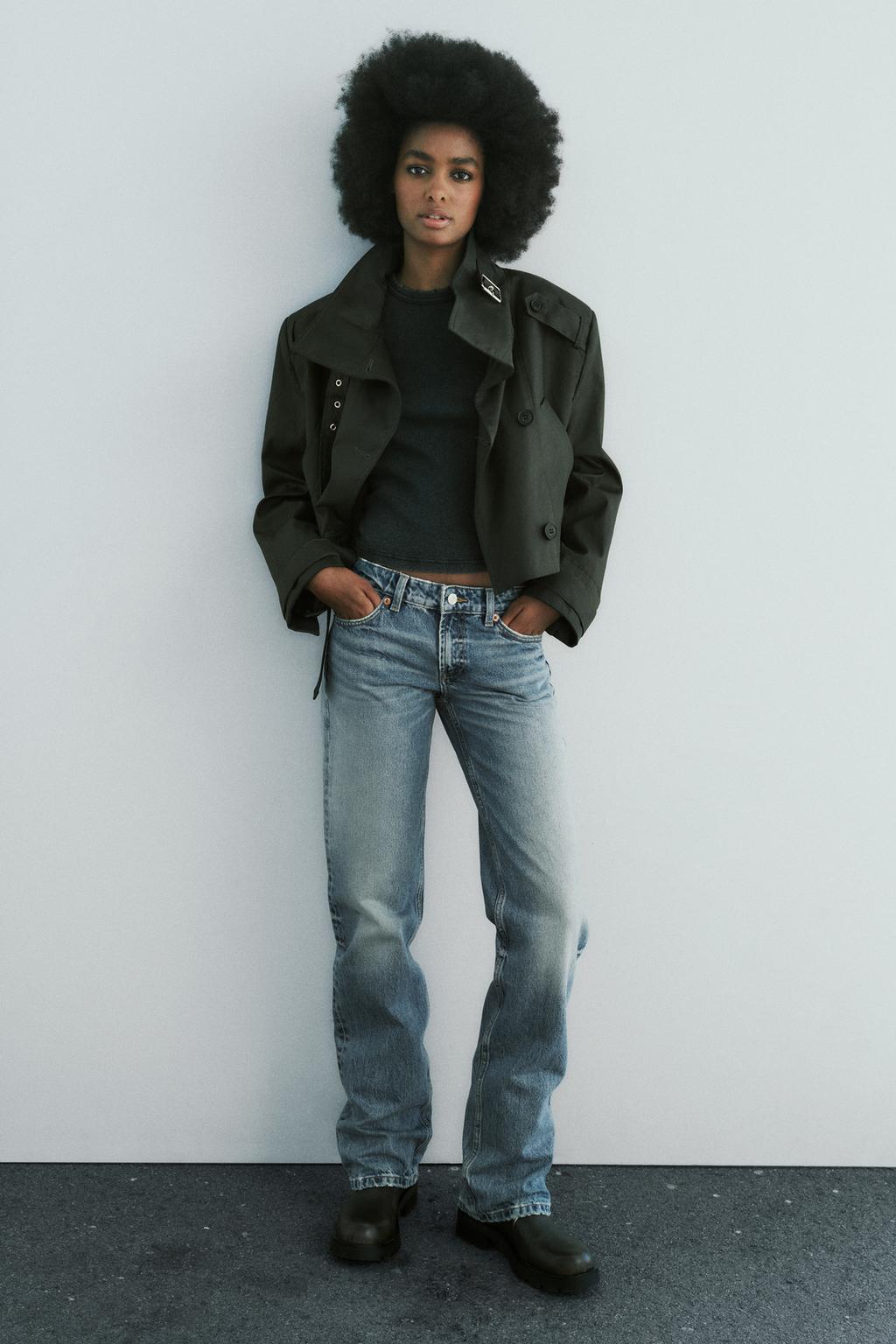 Straight low-rise jeans