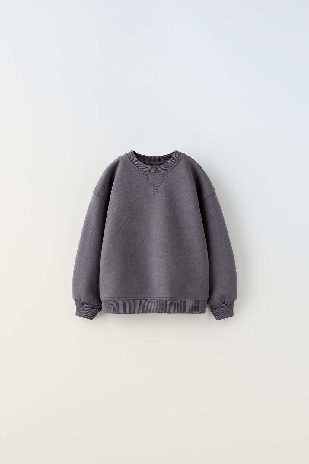 Plain sweatshirt