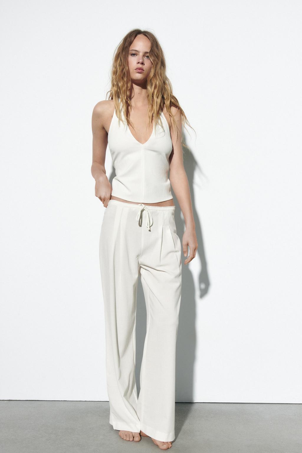 Halterneck tie top
