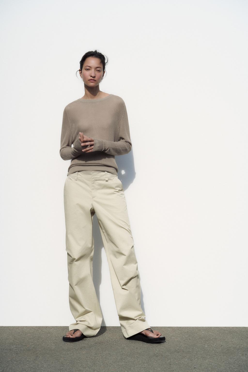Pleated full-length trousers