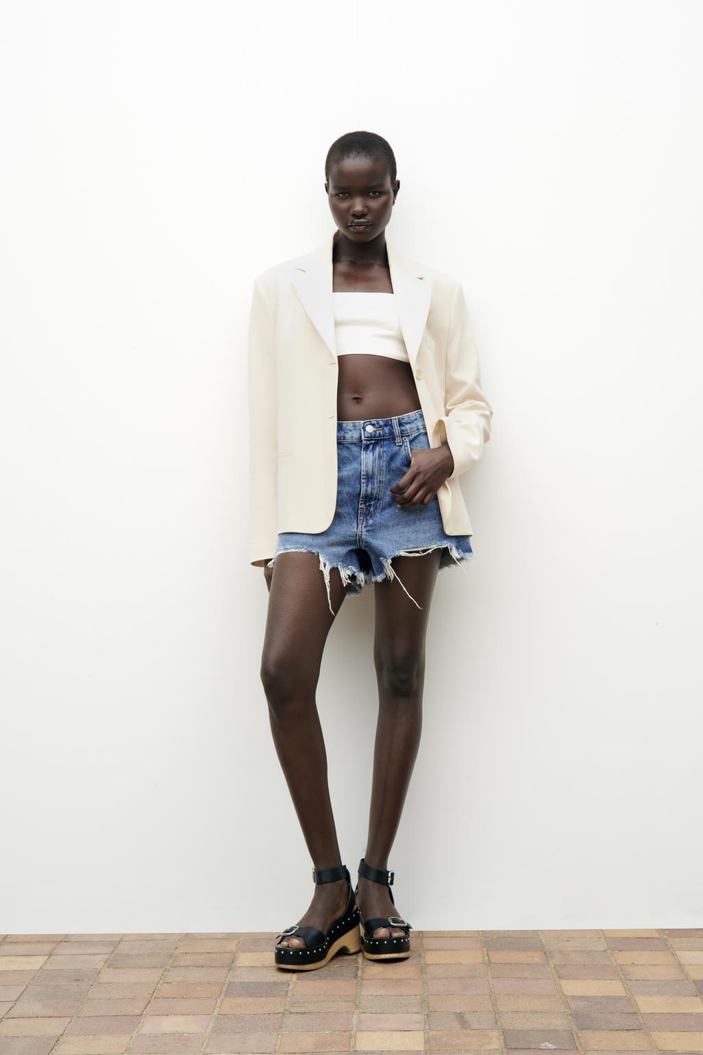 Cut off shorts