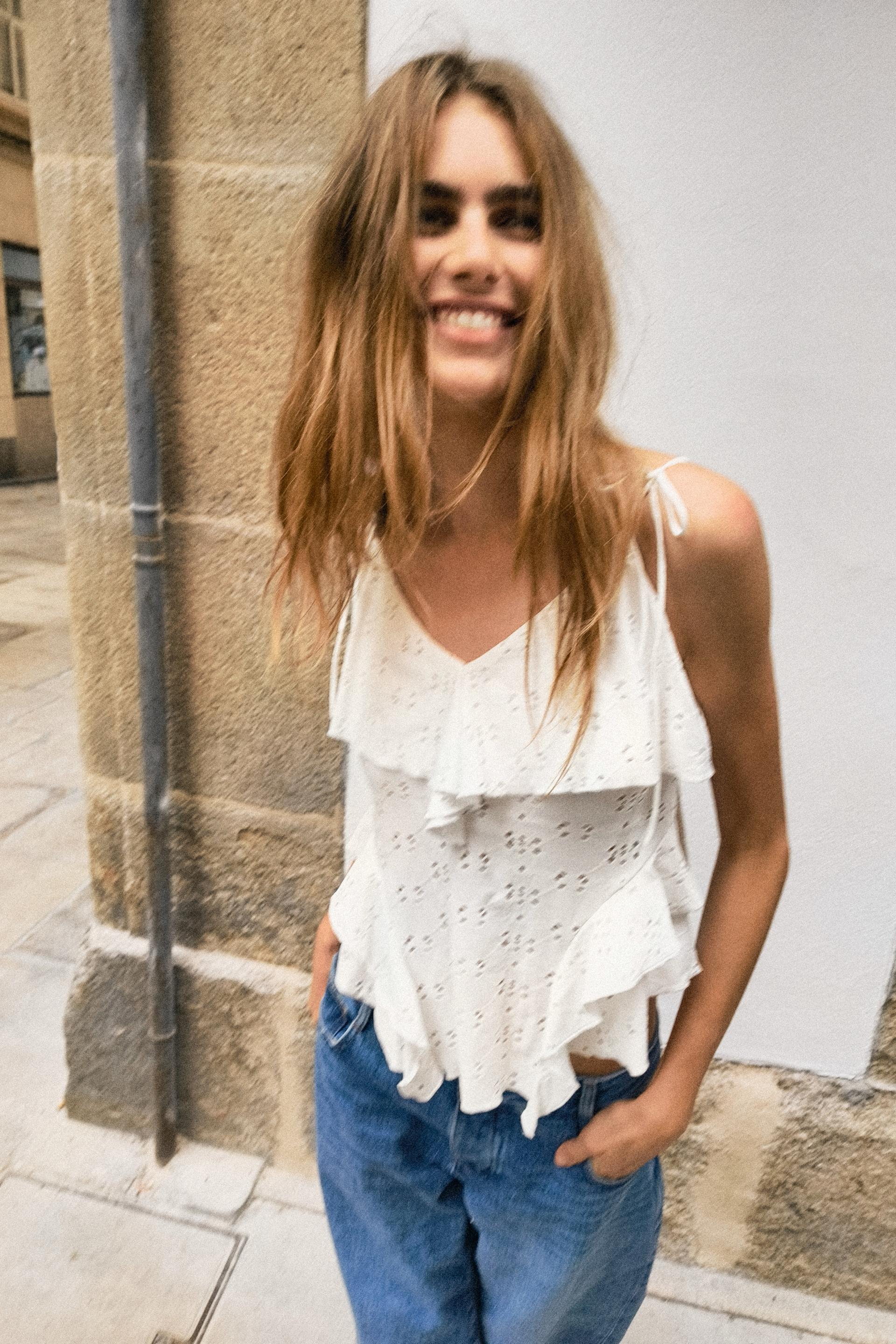 Broderie suisse camisole