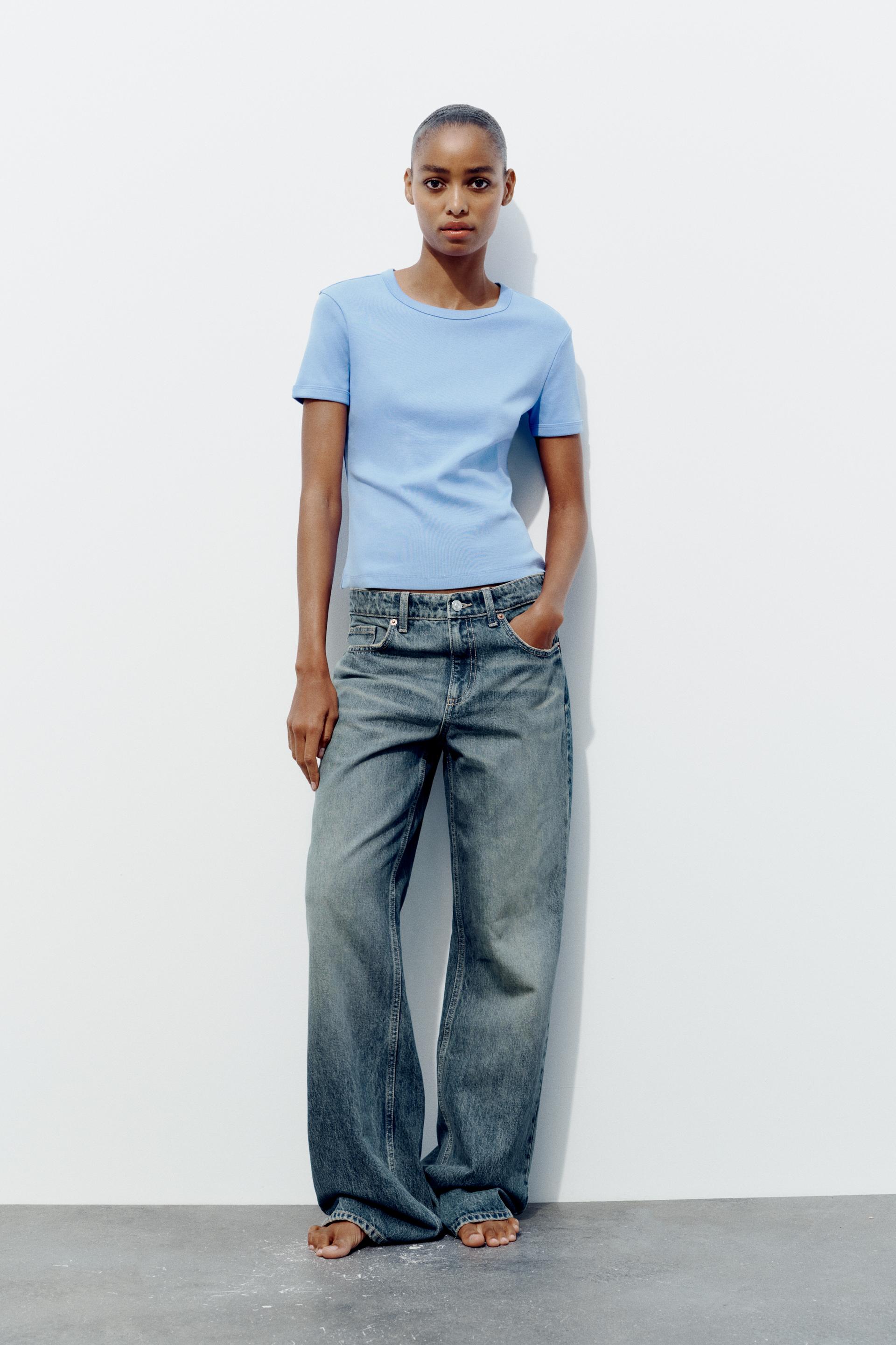 T-shirt with back seam