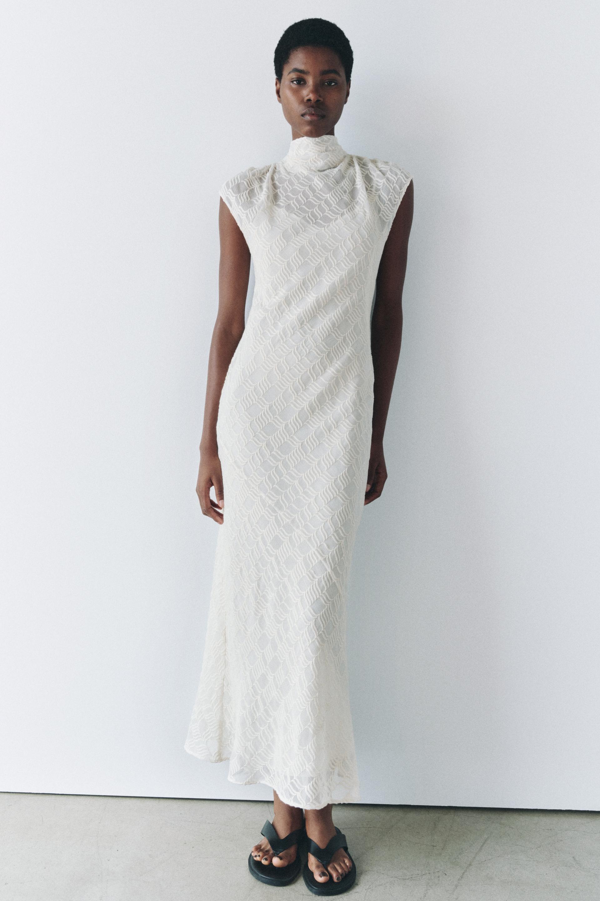 Telier Vestido Largo Bordado Zw Collection de Zara