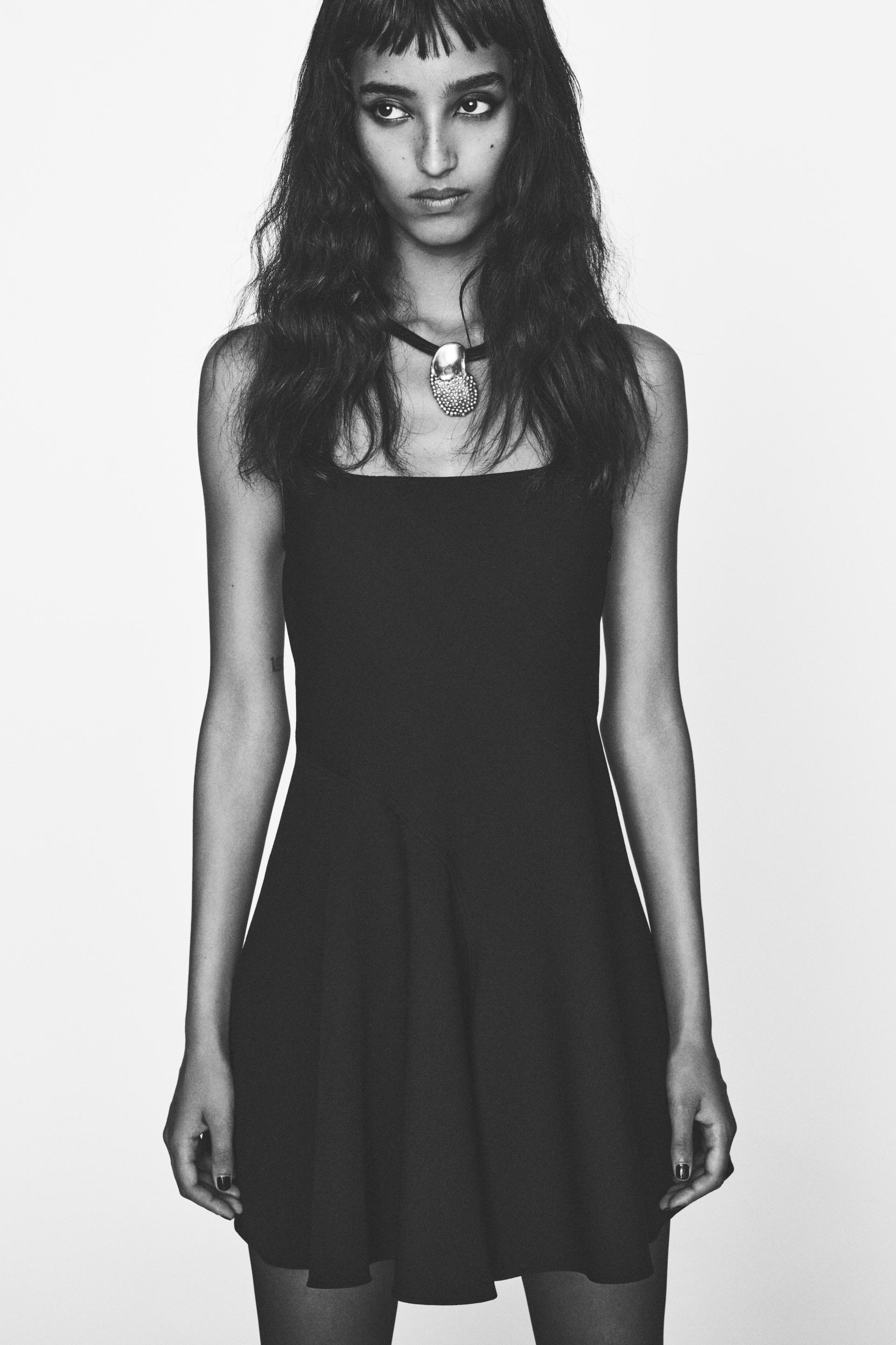 Short square neck dress