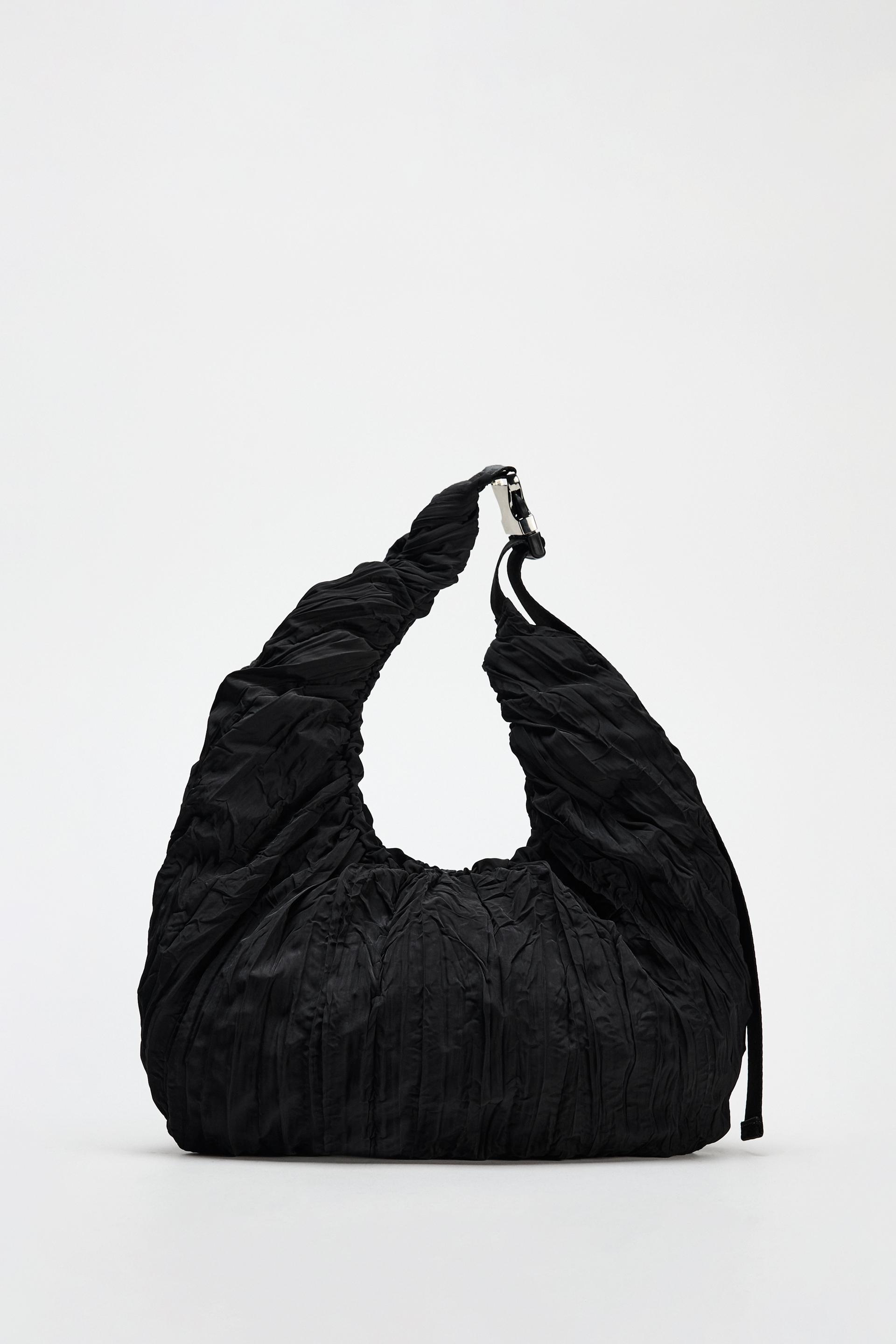 Oval bag