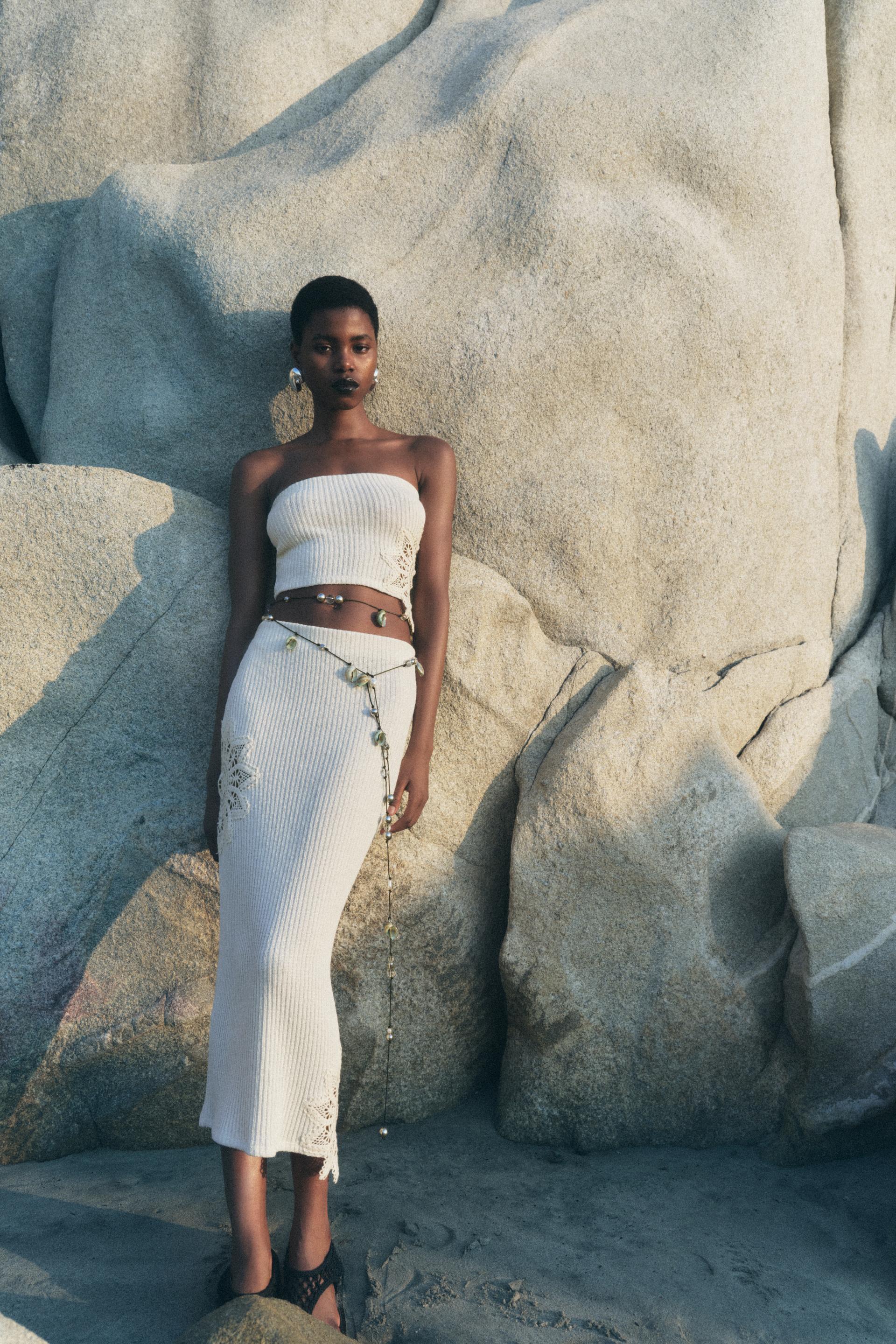 Knitted Strapless Top