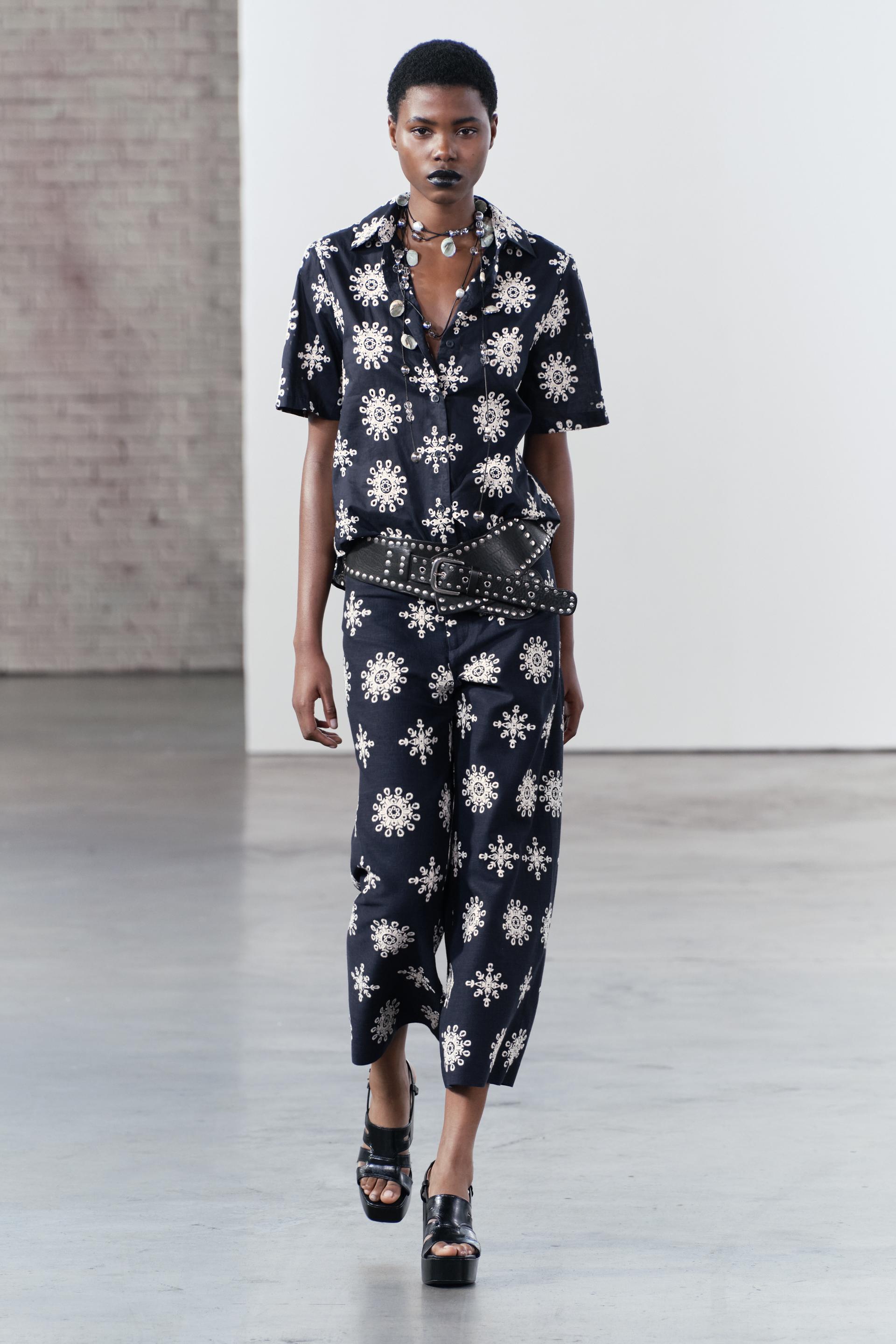Contrast embroidered culottes