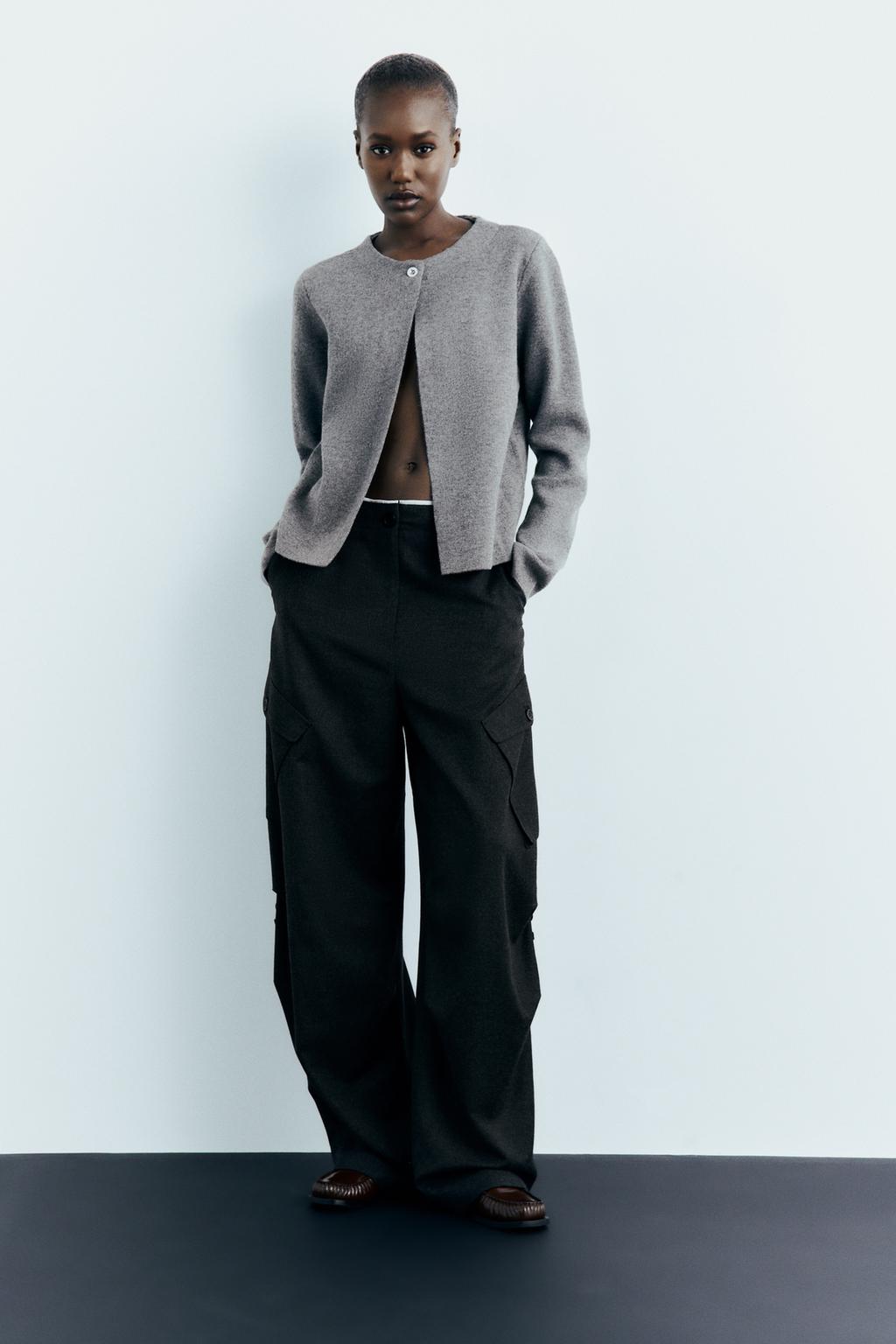 Knit cardigan metal button