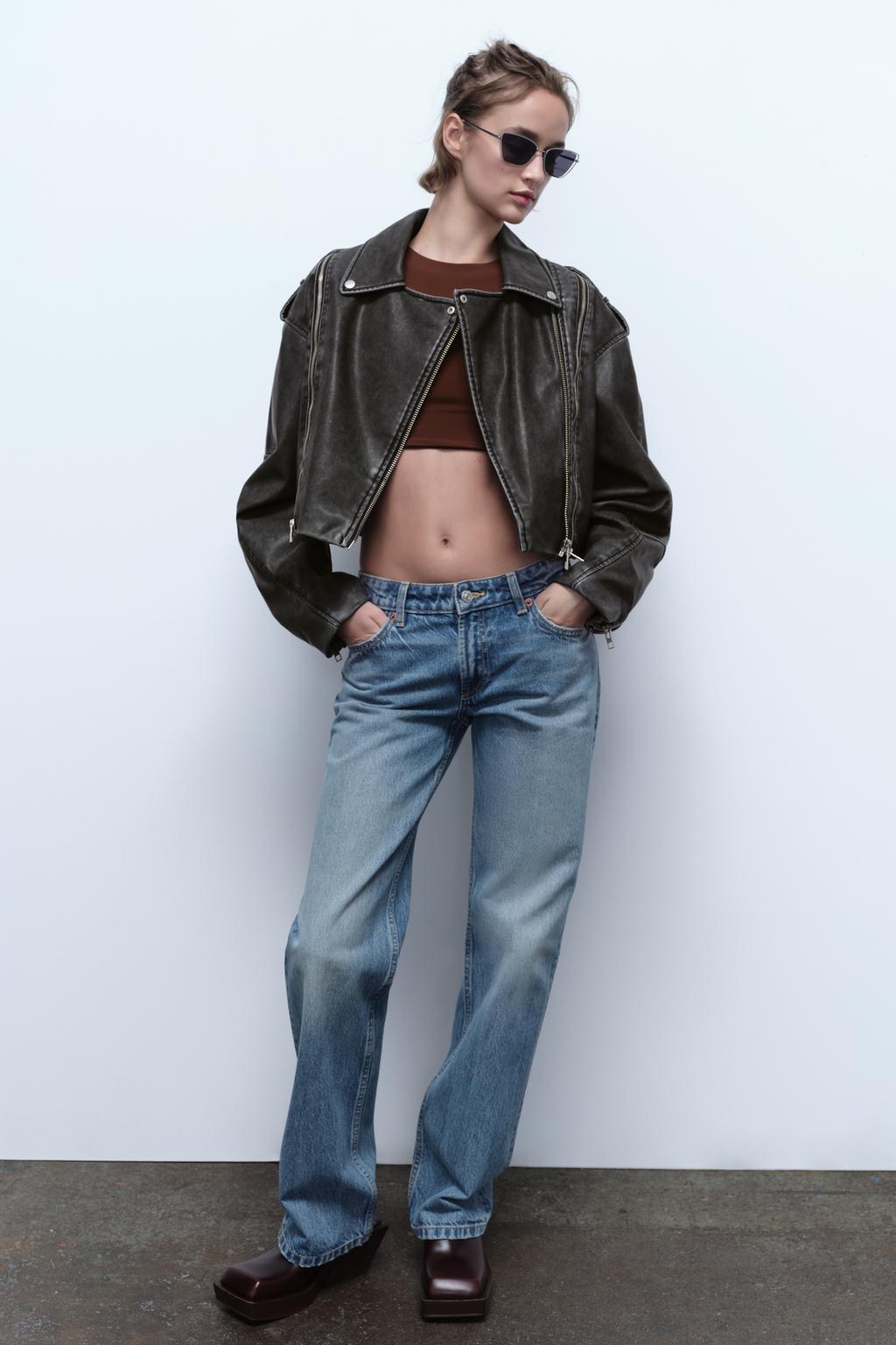 Straight low-rise jeans