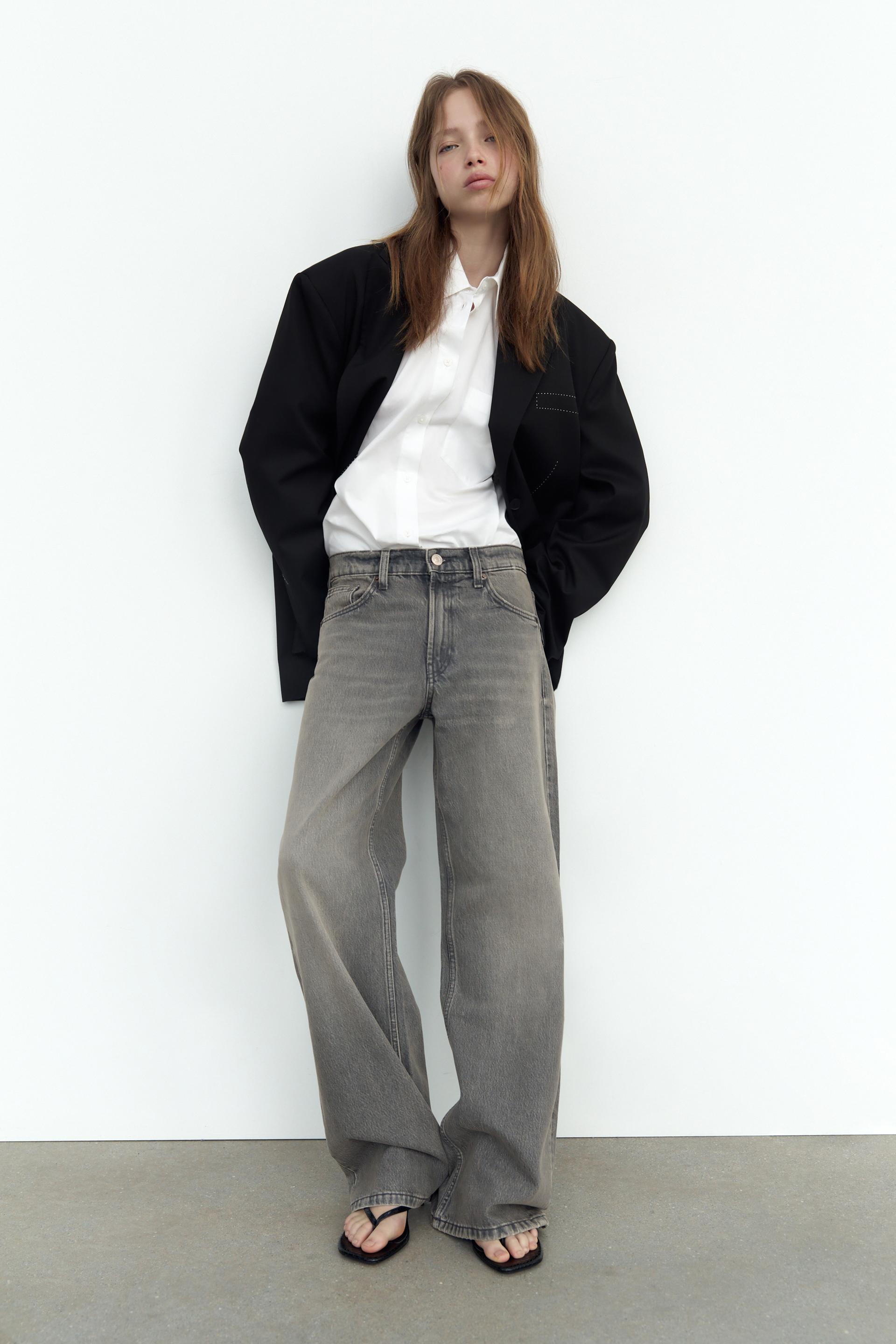 Relaxed mid-rise jeans