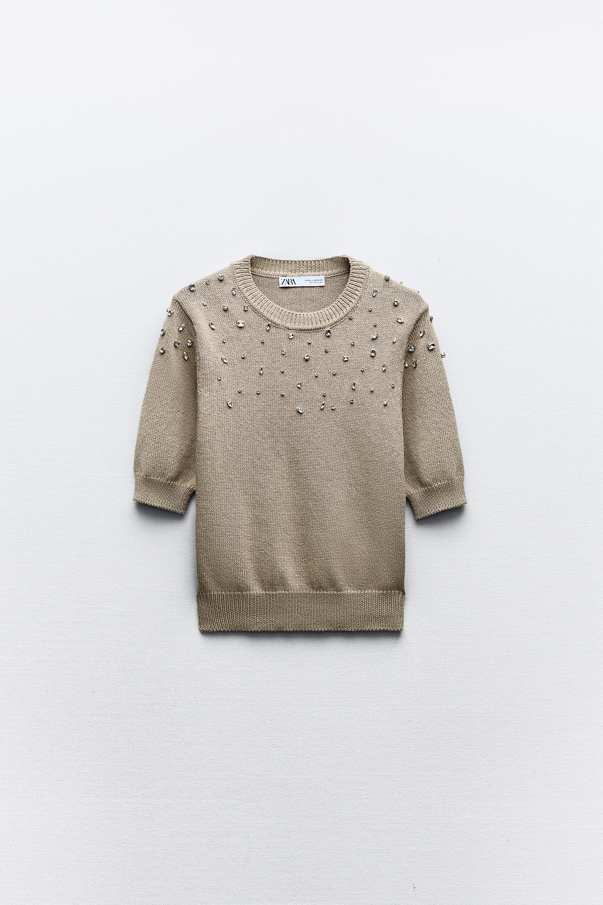 Knit sweater with pearls