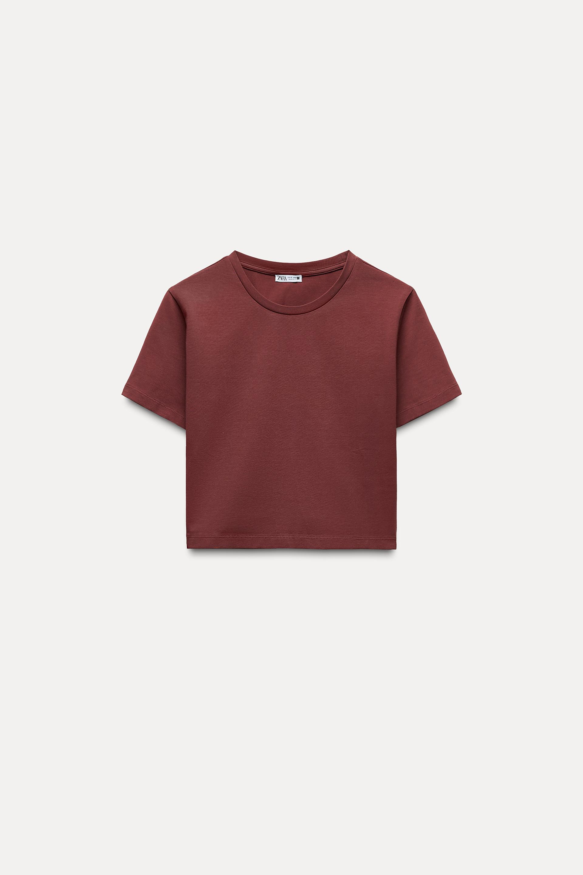 Short stretch T-shirt