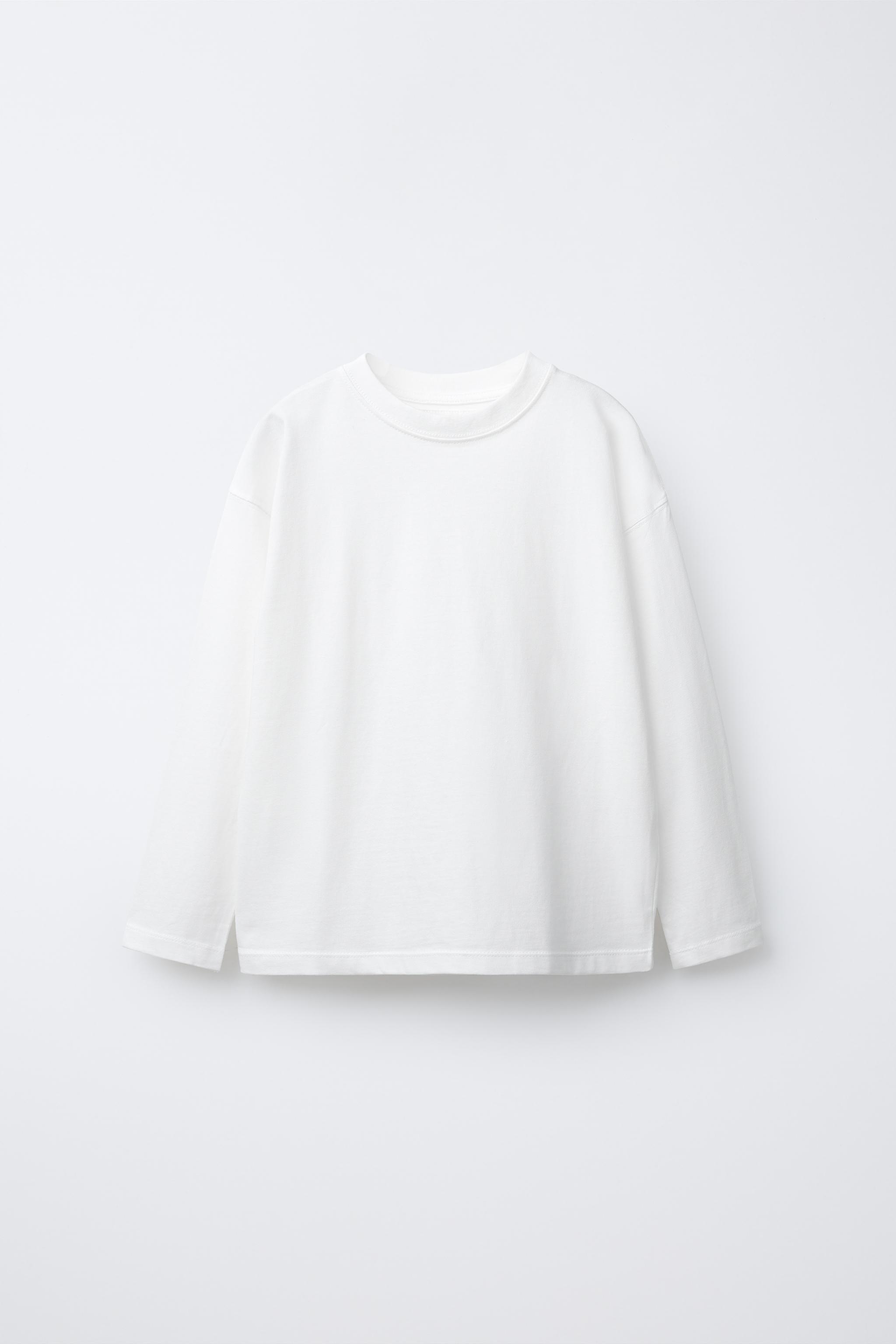 Basic midweight t-shirt