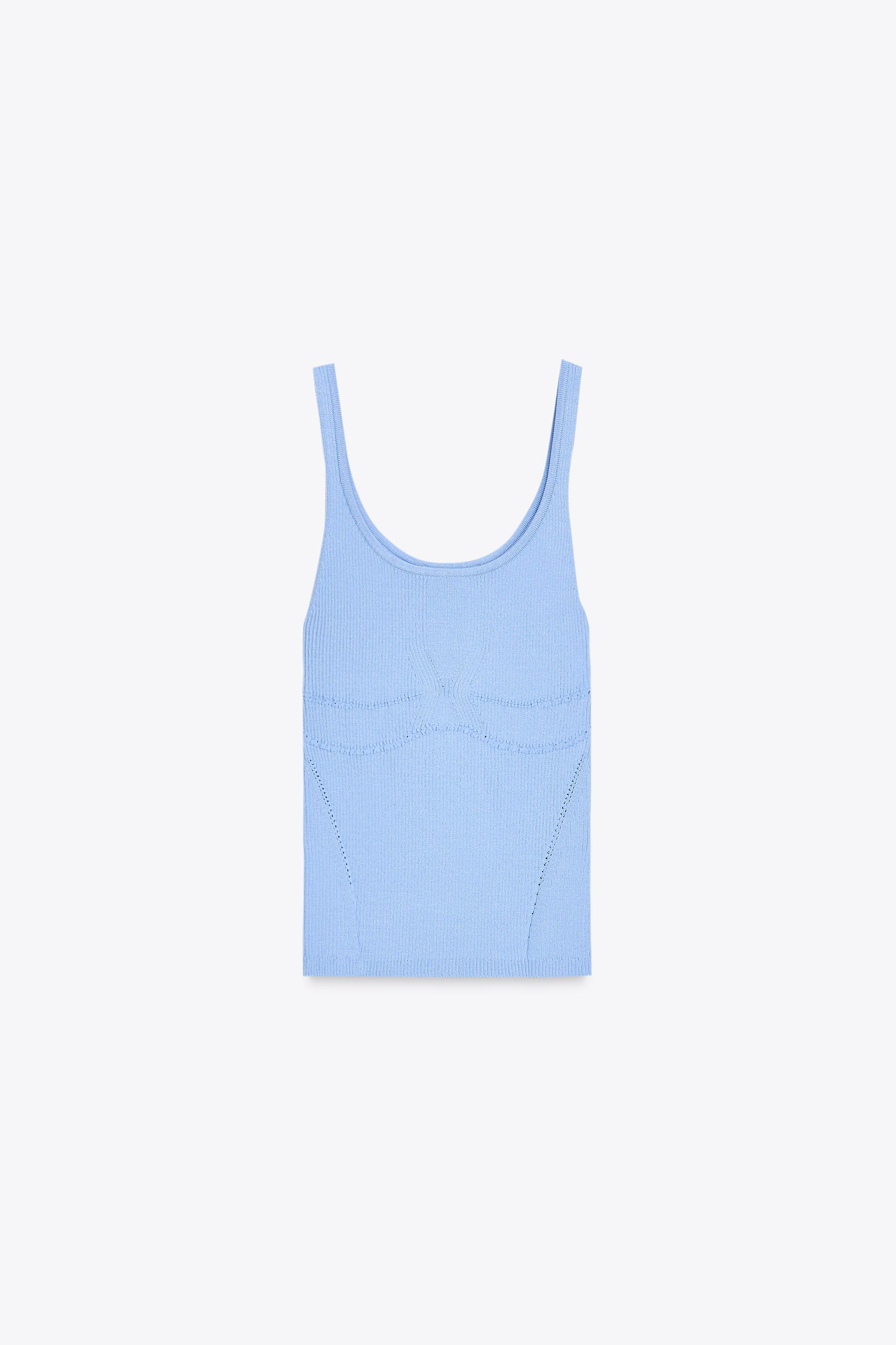 Fitted knit top