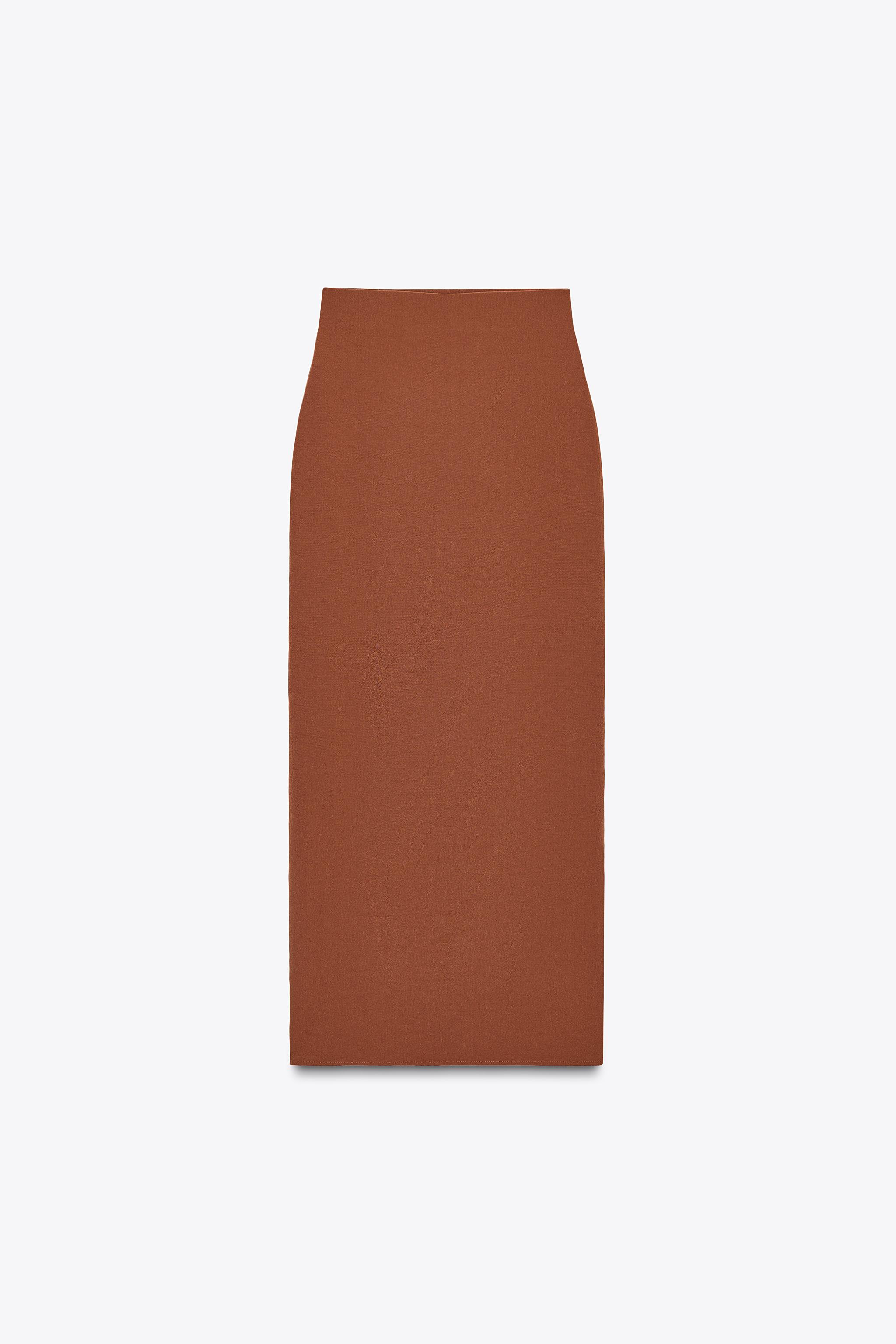 Elastic midi skirt