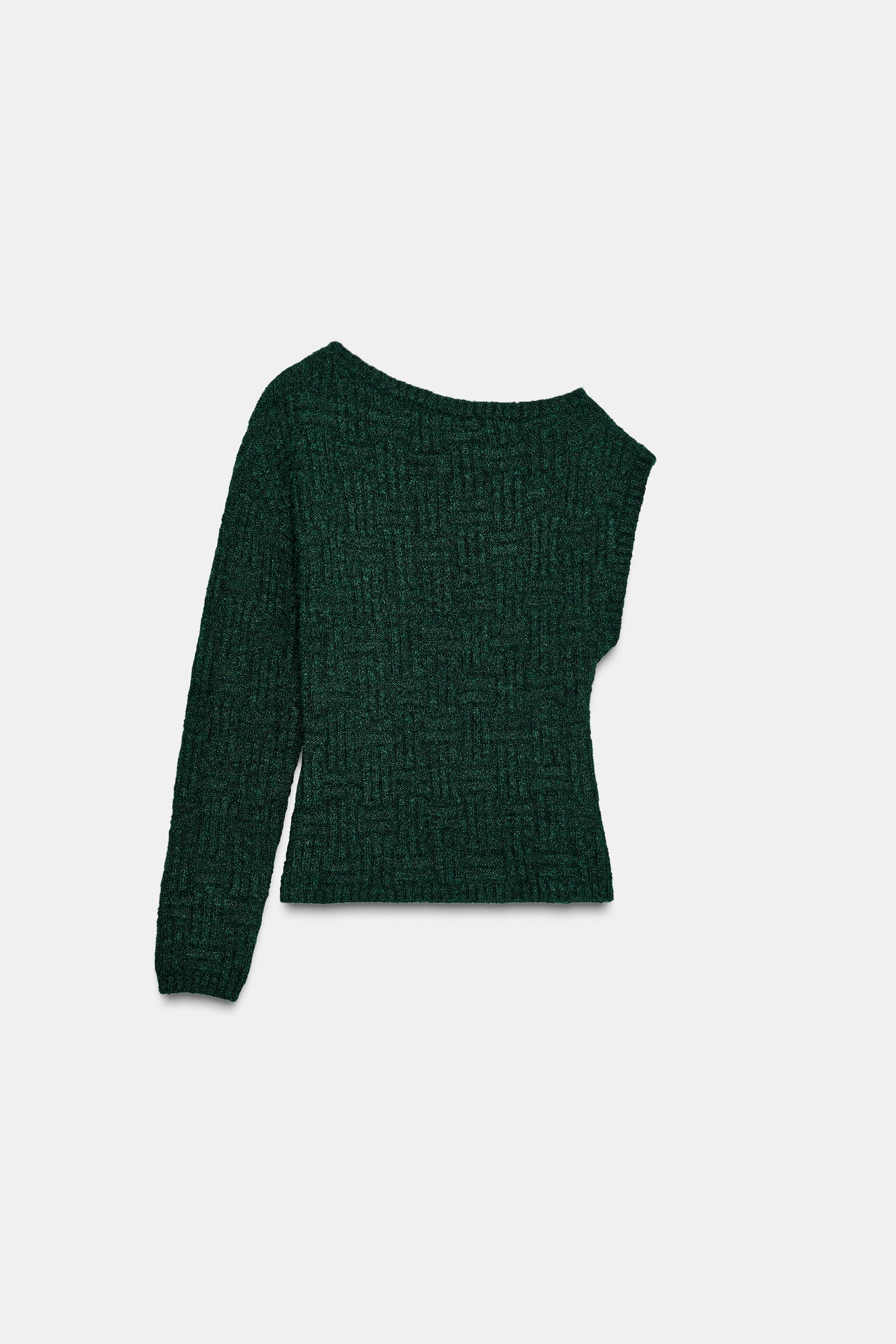 Asymmetric textured knit jumper