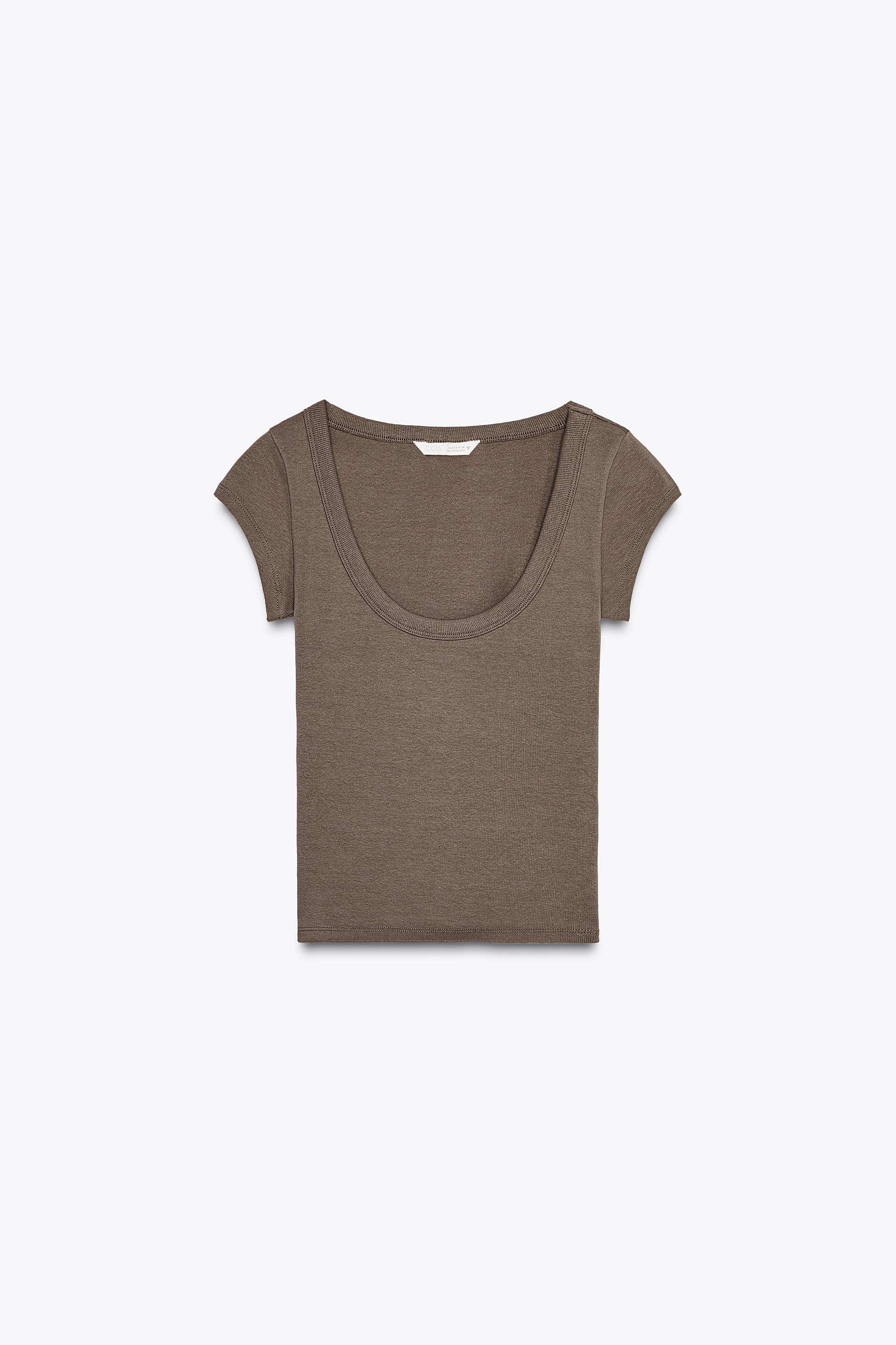 Round neck t-shirt