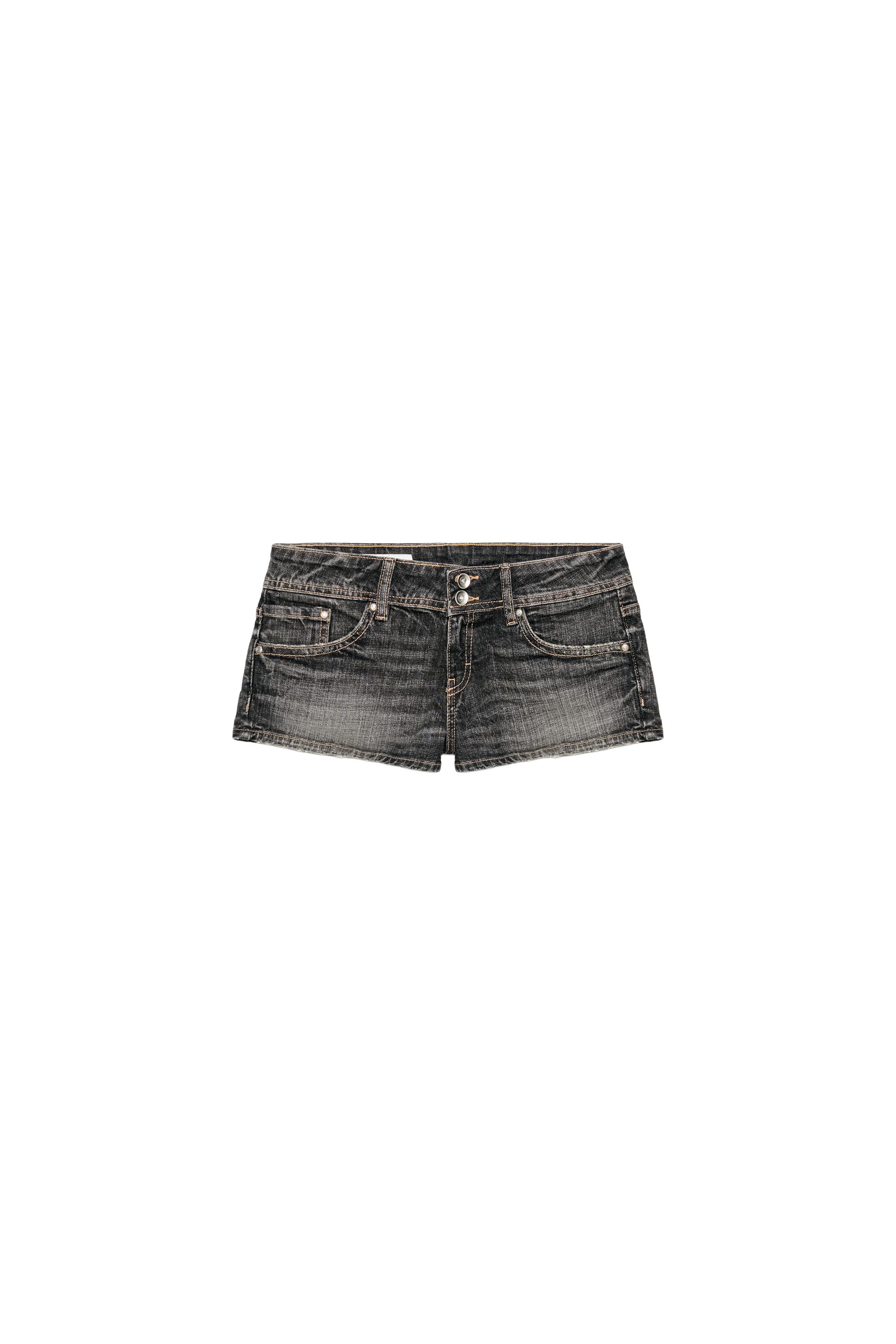 Short denim shorts