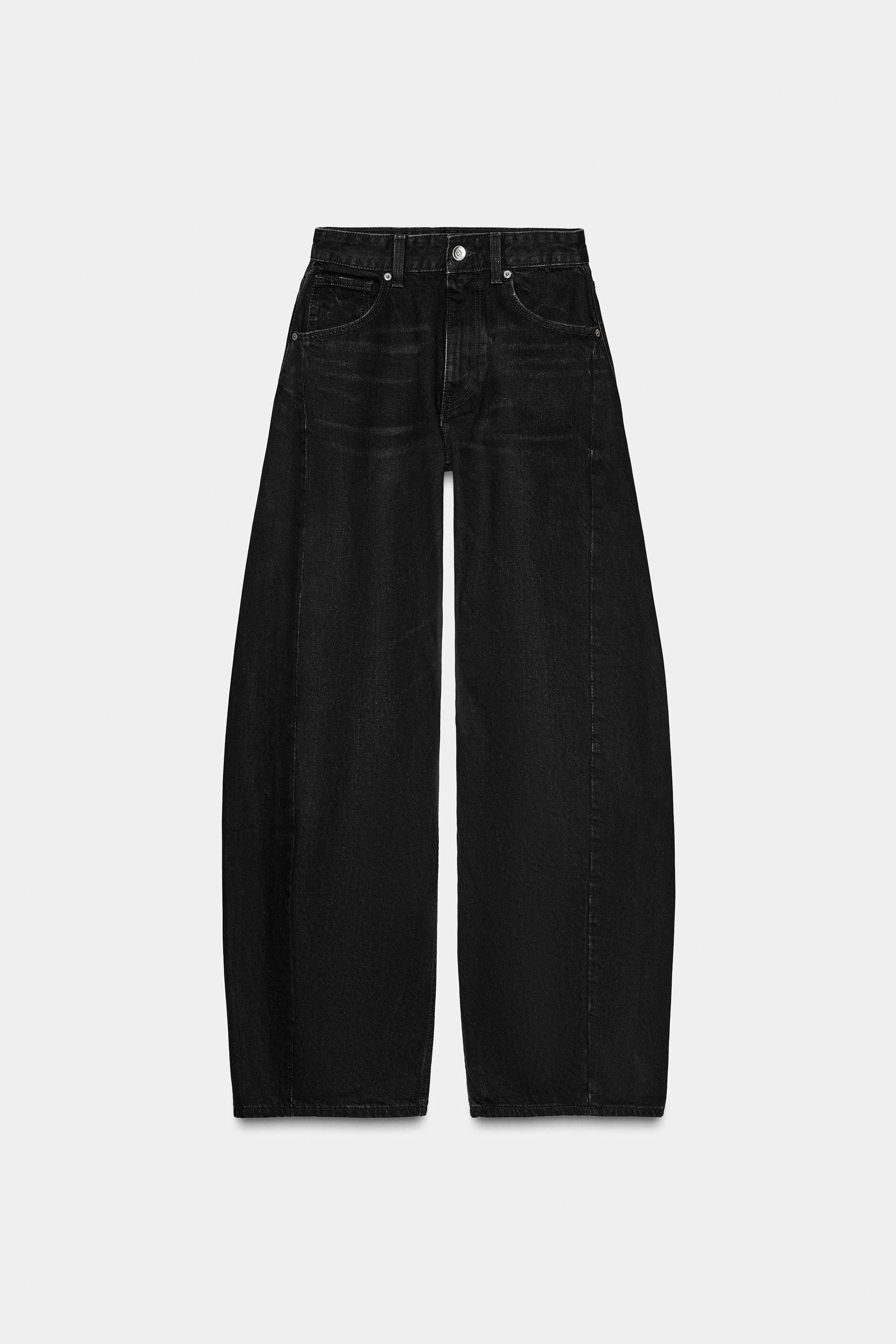 Oversized Mid-Rise Jeans