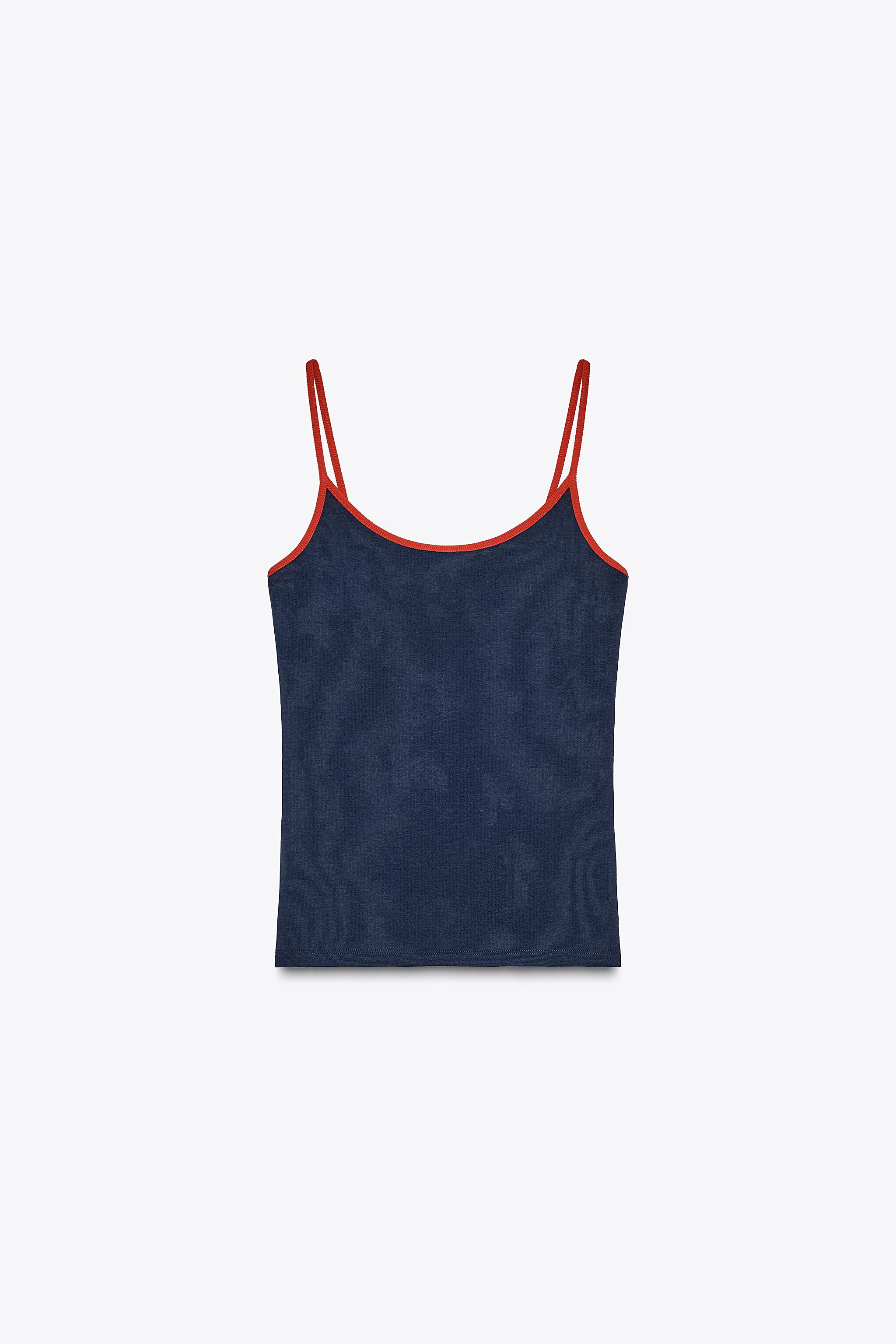 Top with contrast straps