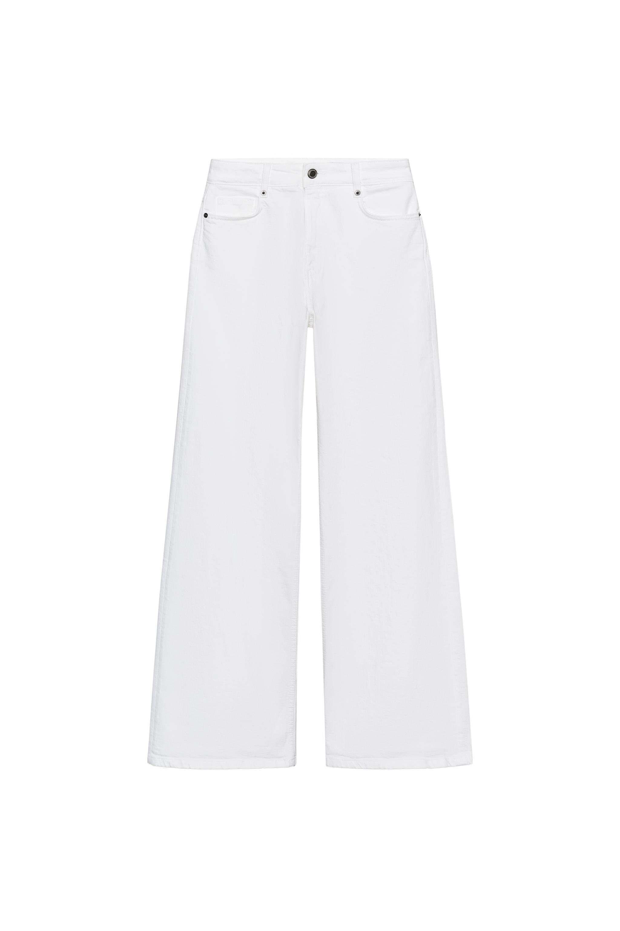 Wide leg high waist jeans
