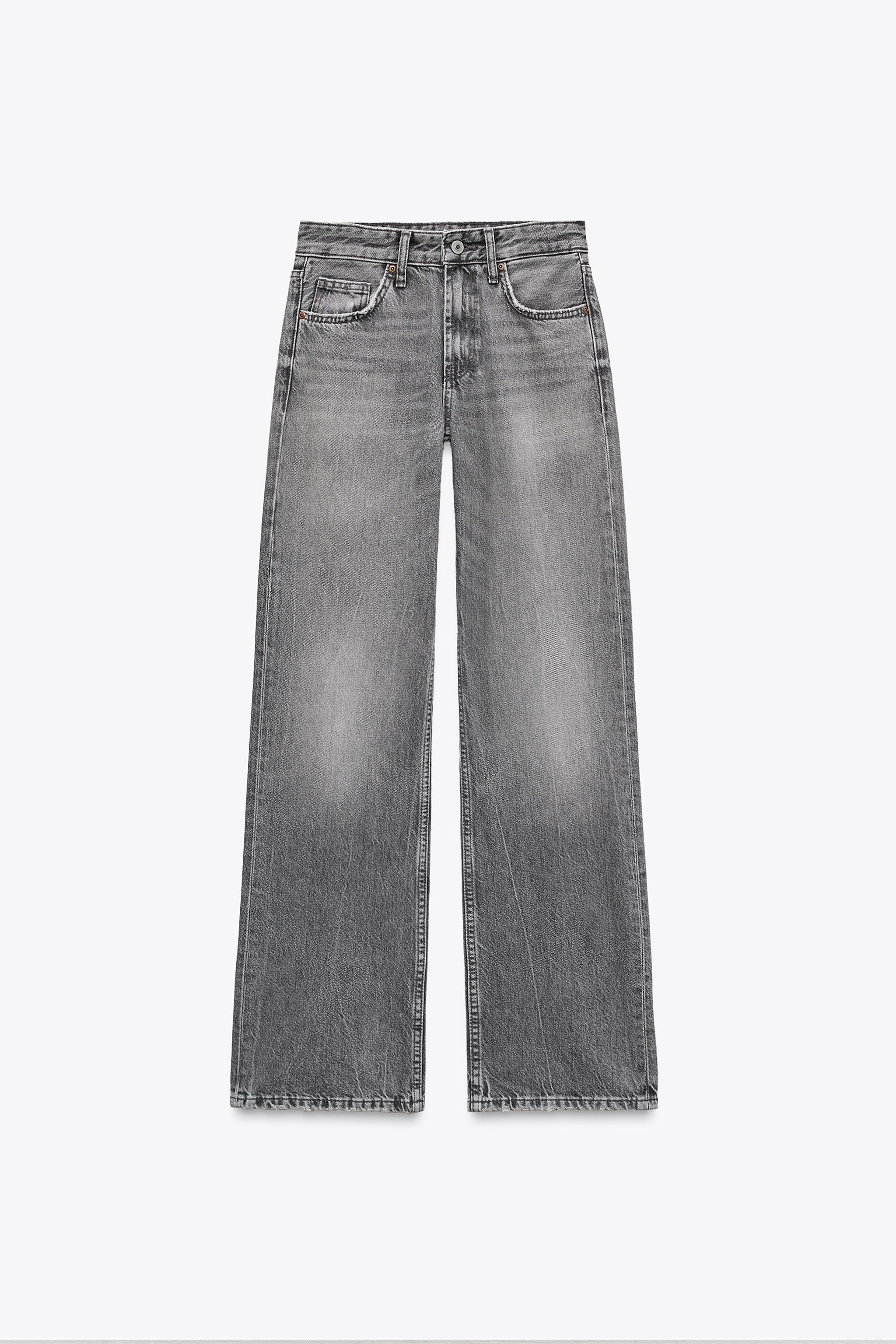Wide-leg mid-rise jeans