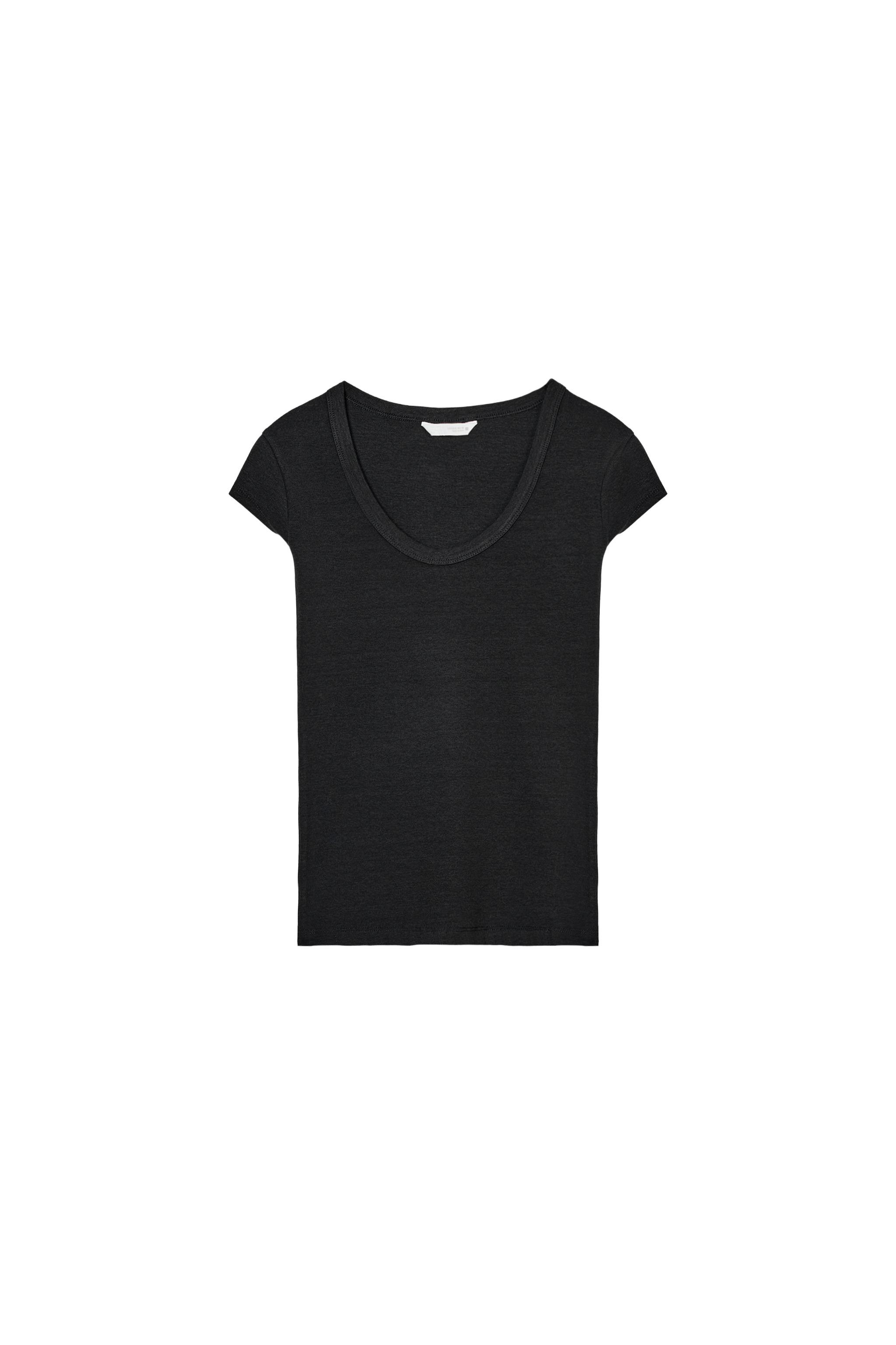 High neck t-shirt