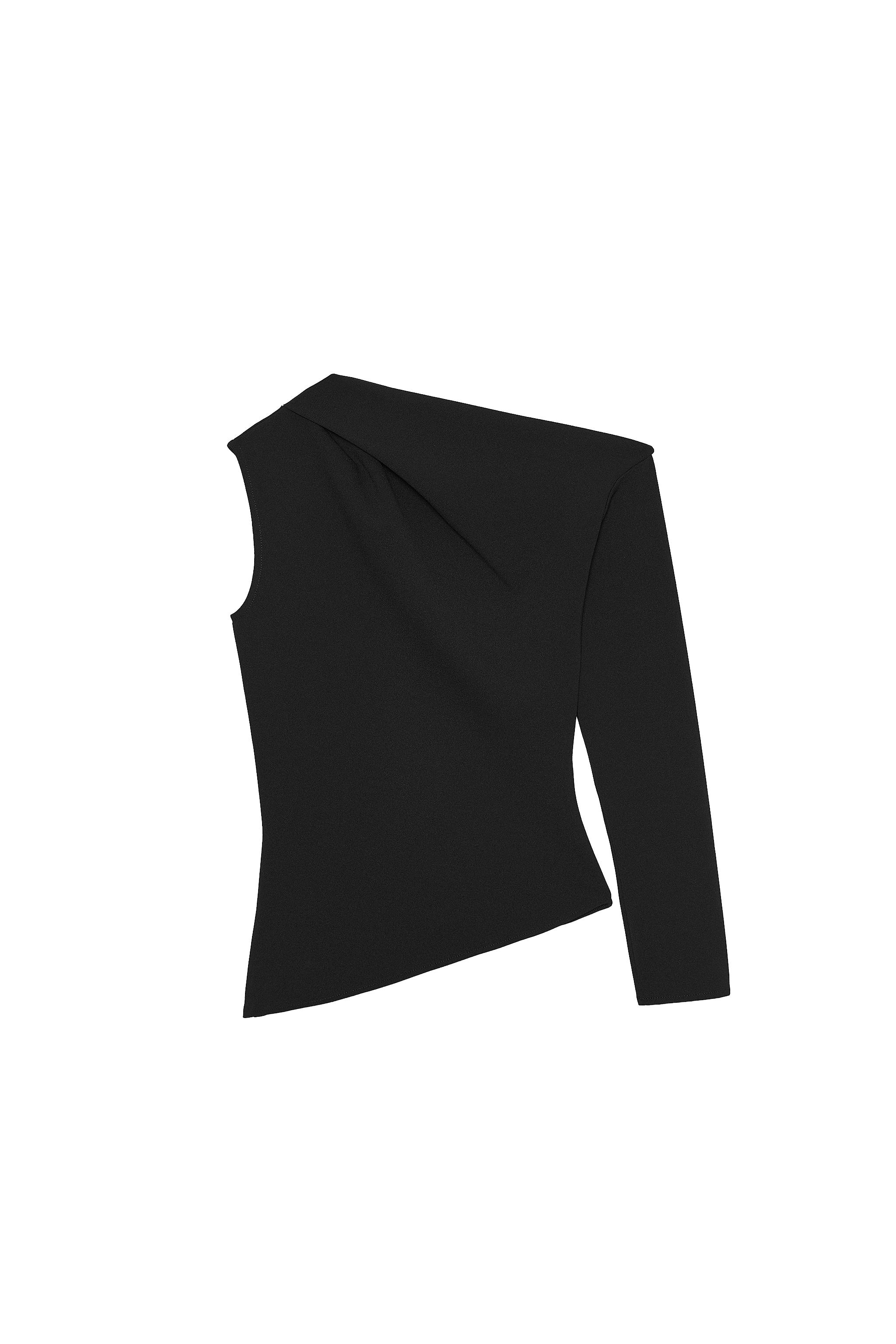 Asymmetric crepe top