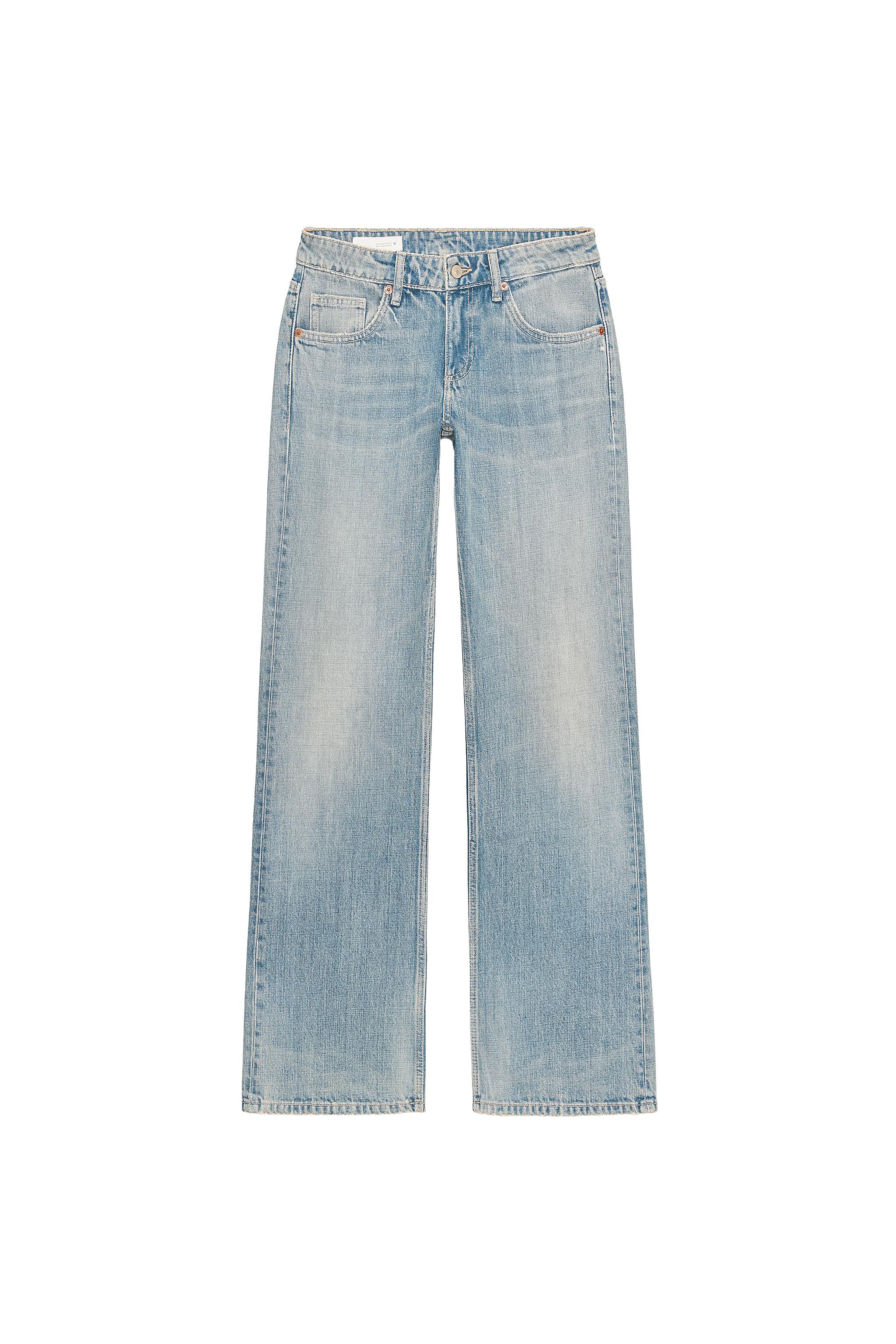 Wide-leg low-rise jeans