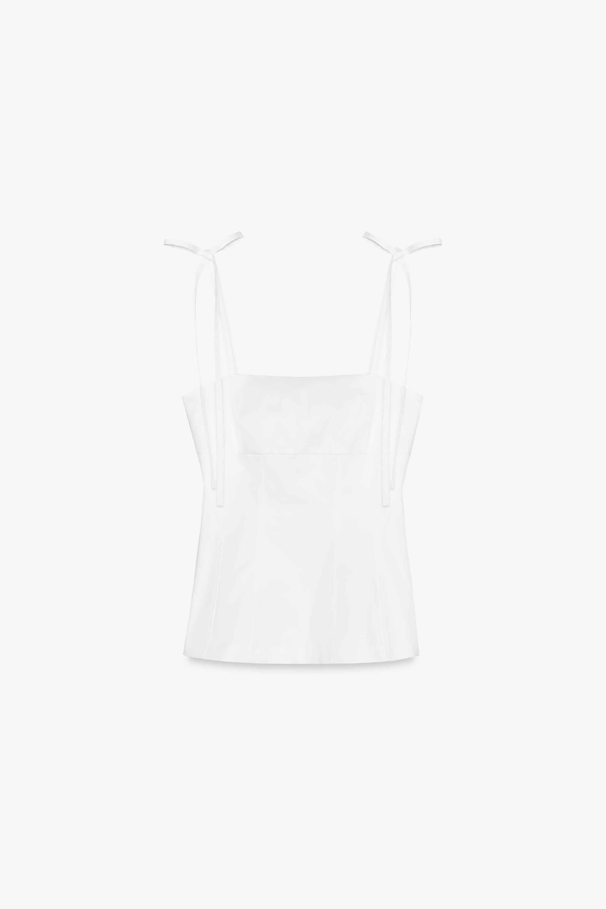 Fitted tie-front top