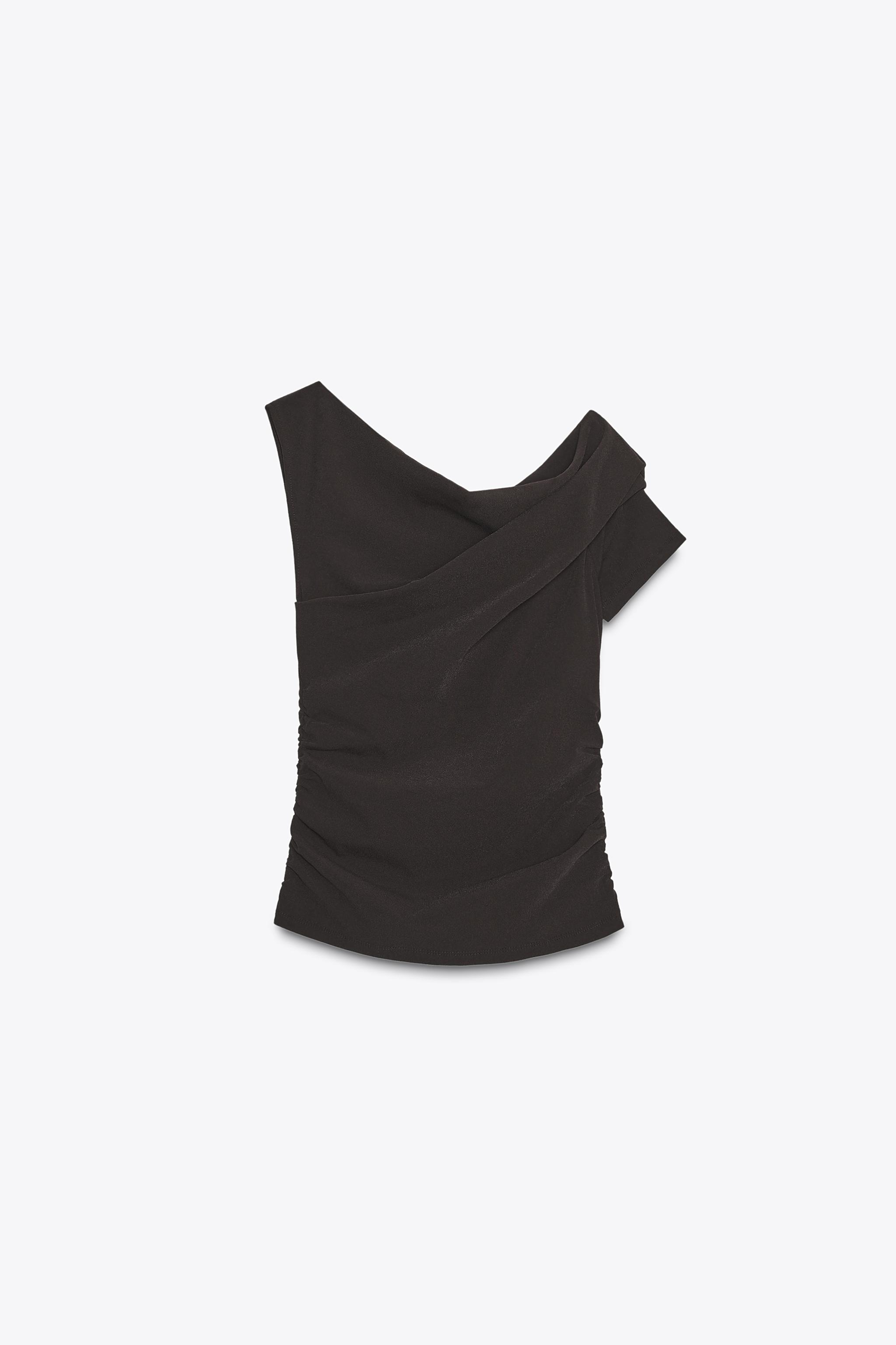 Asymmetric ruched top