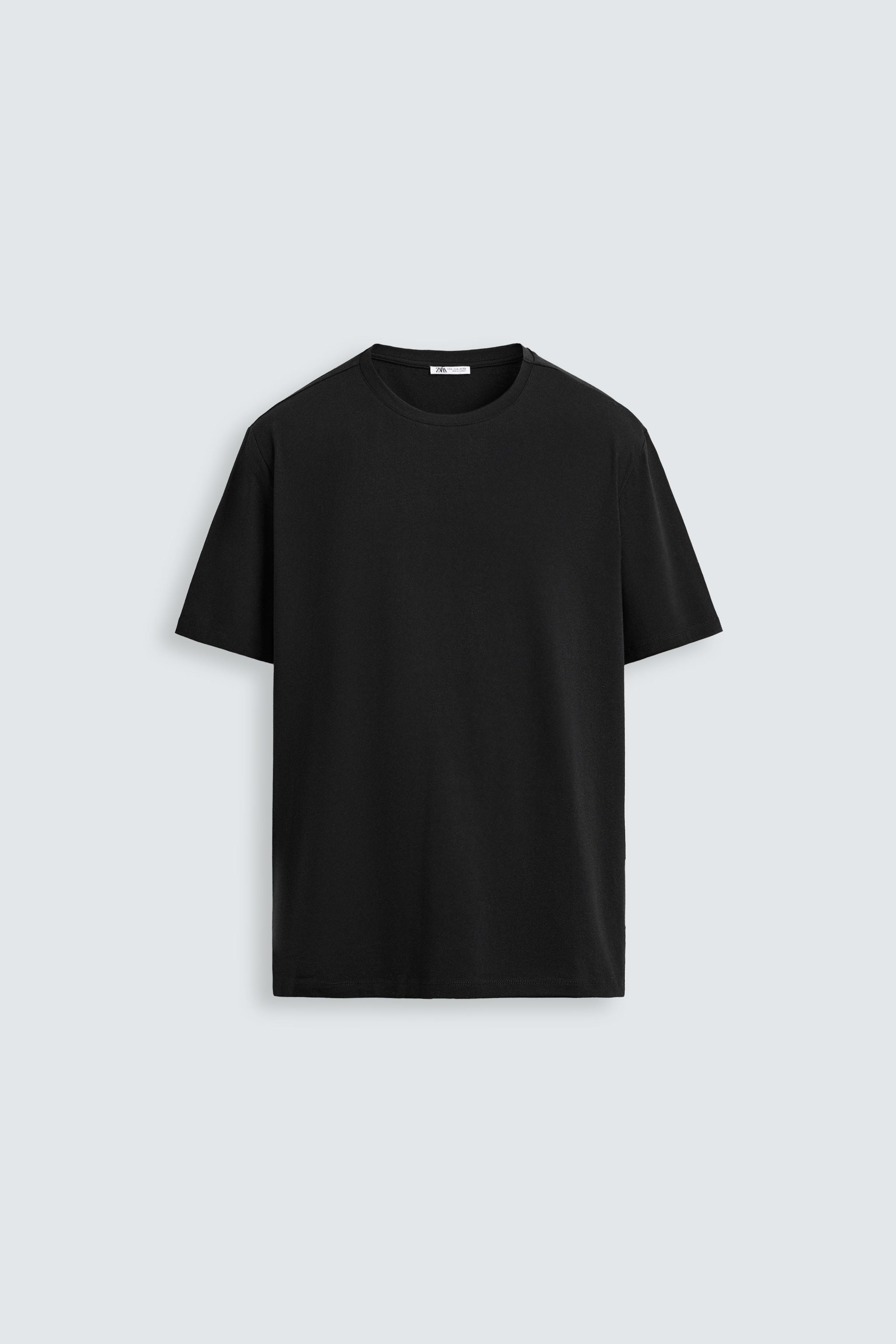 Basic T-Shirt
