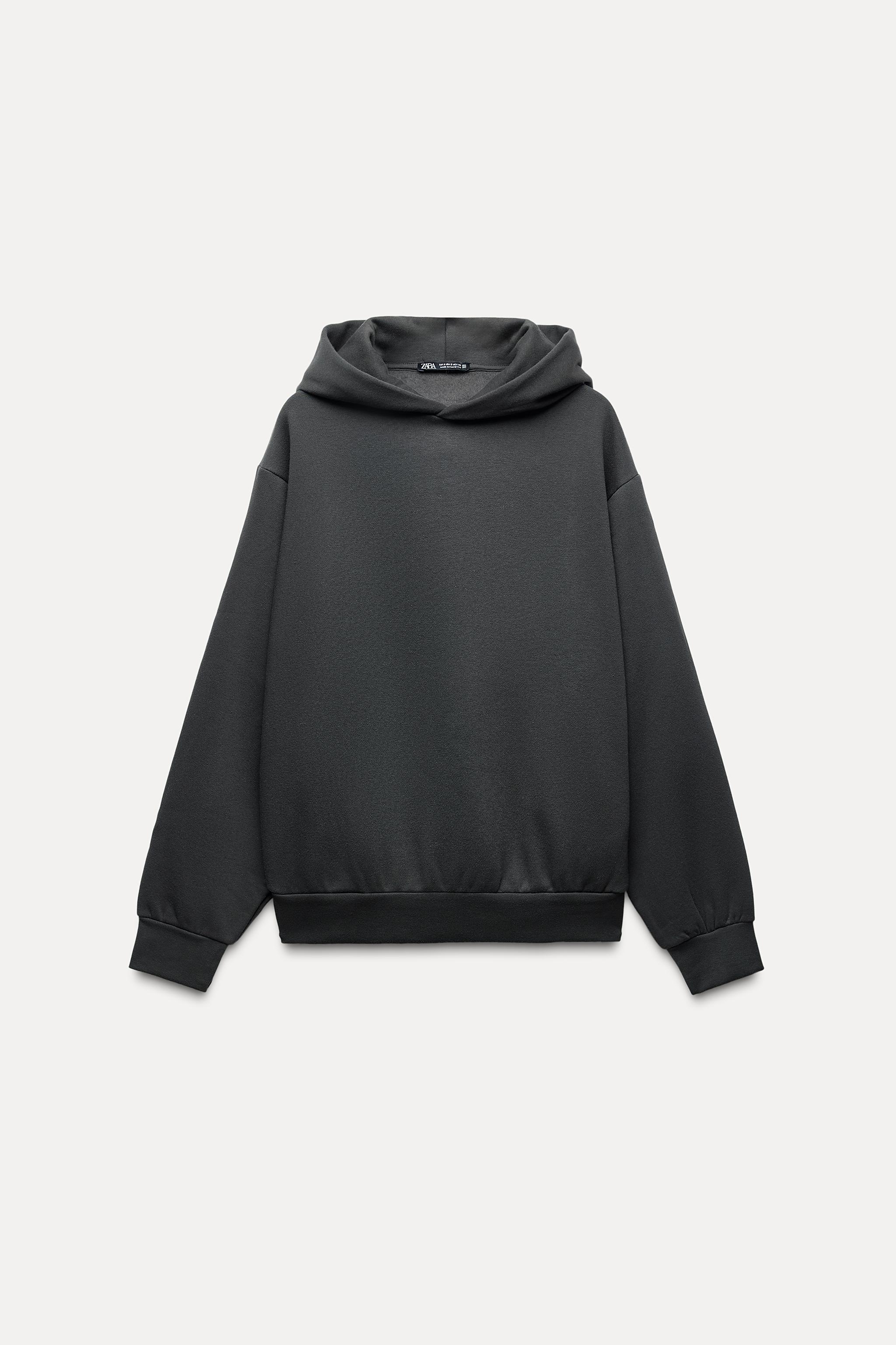 Hoodie with pockets