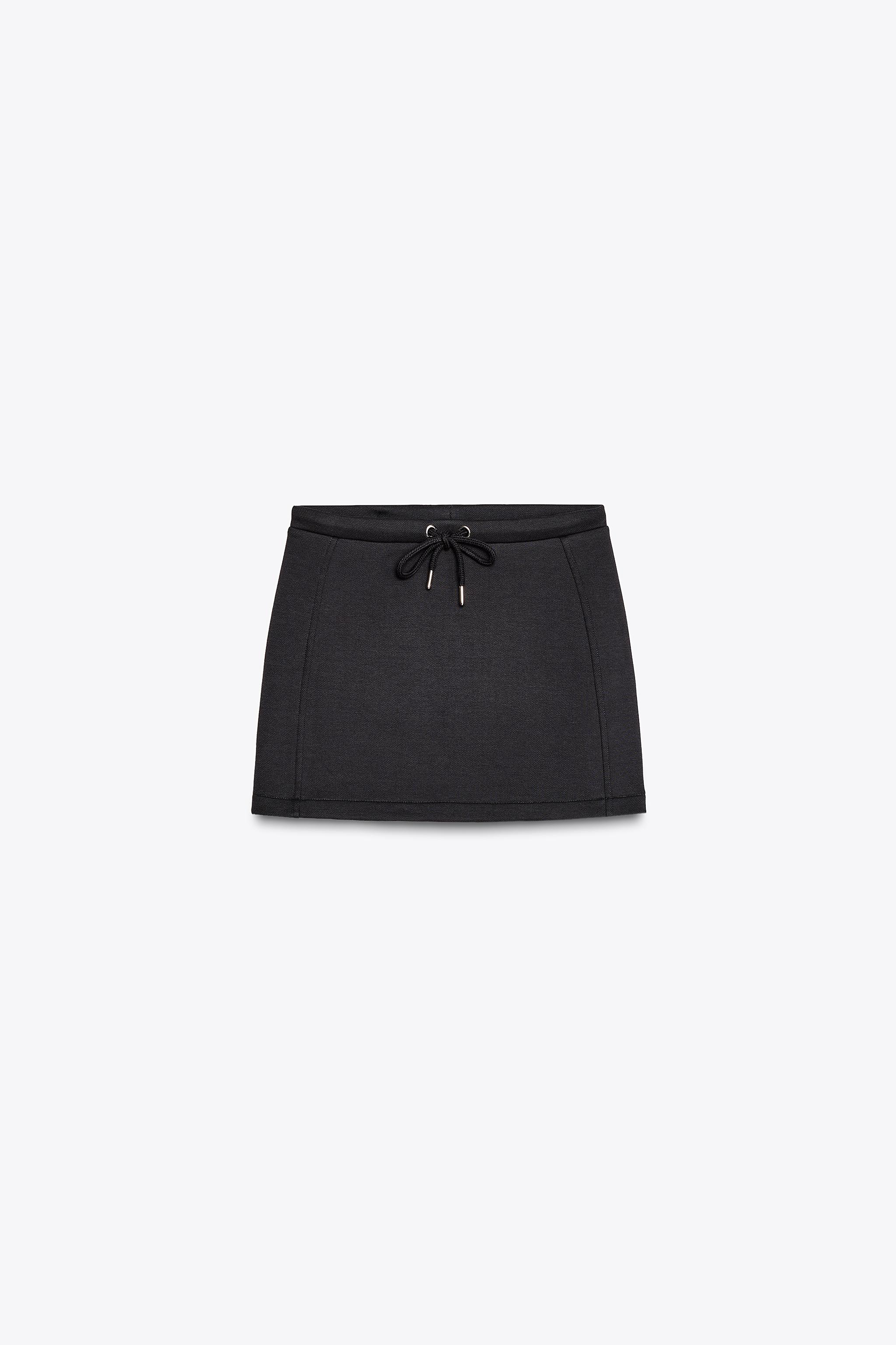 Piqué mini skirt