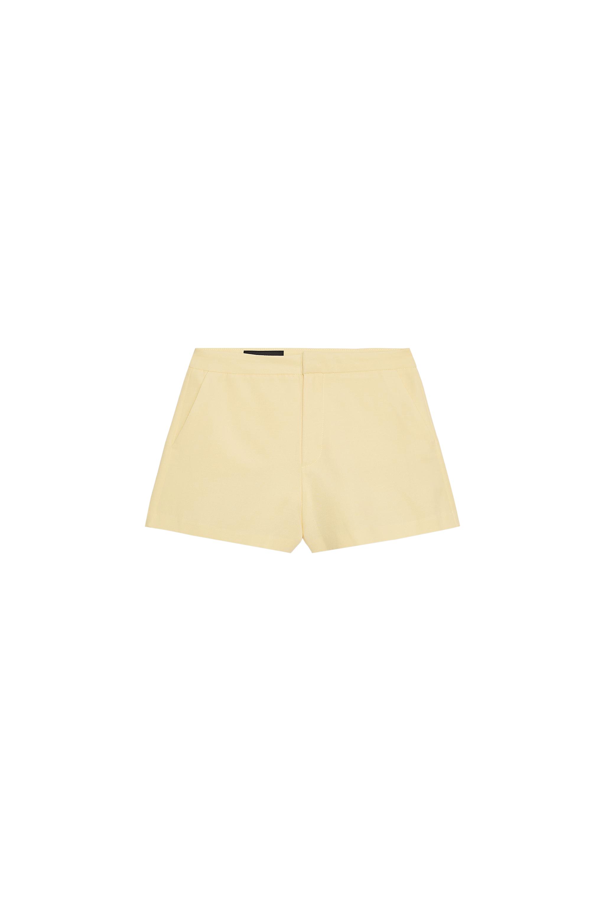 Mini shorts