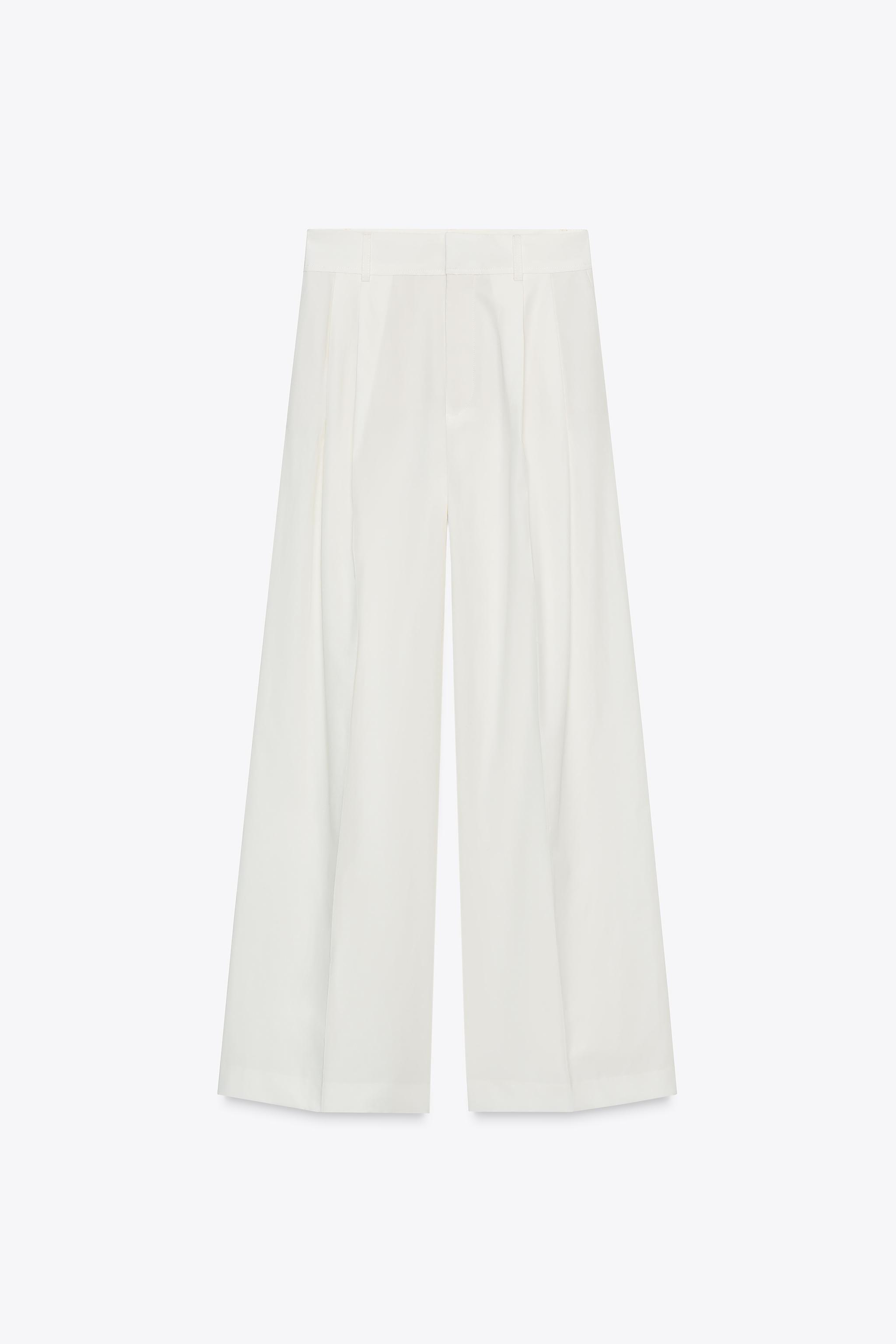 Pleated trousers
