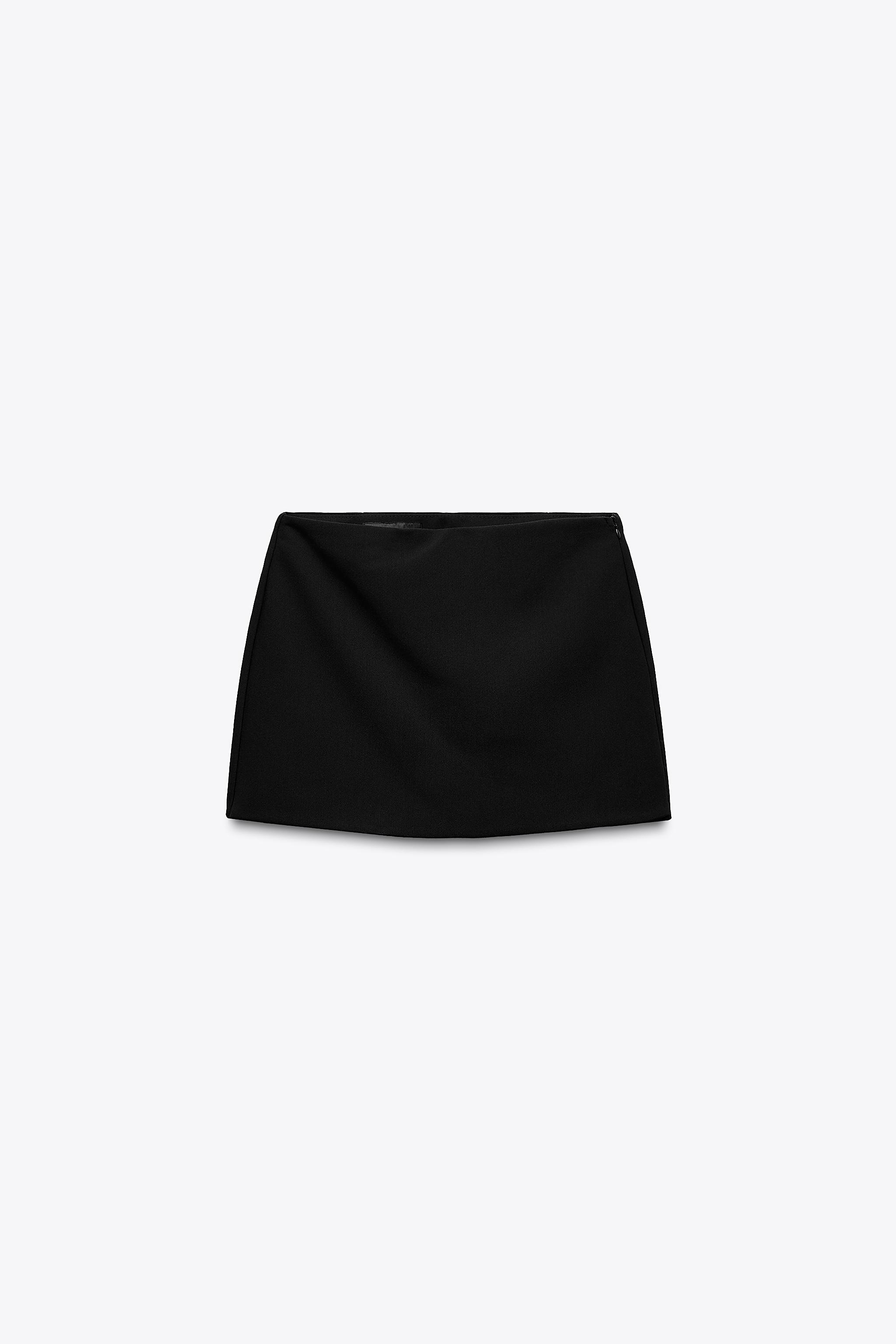 Black skort