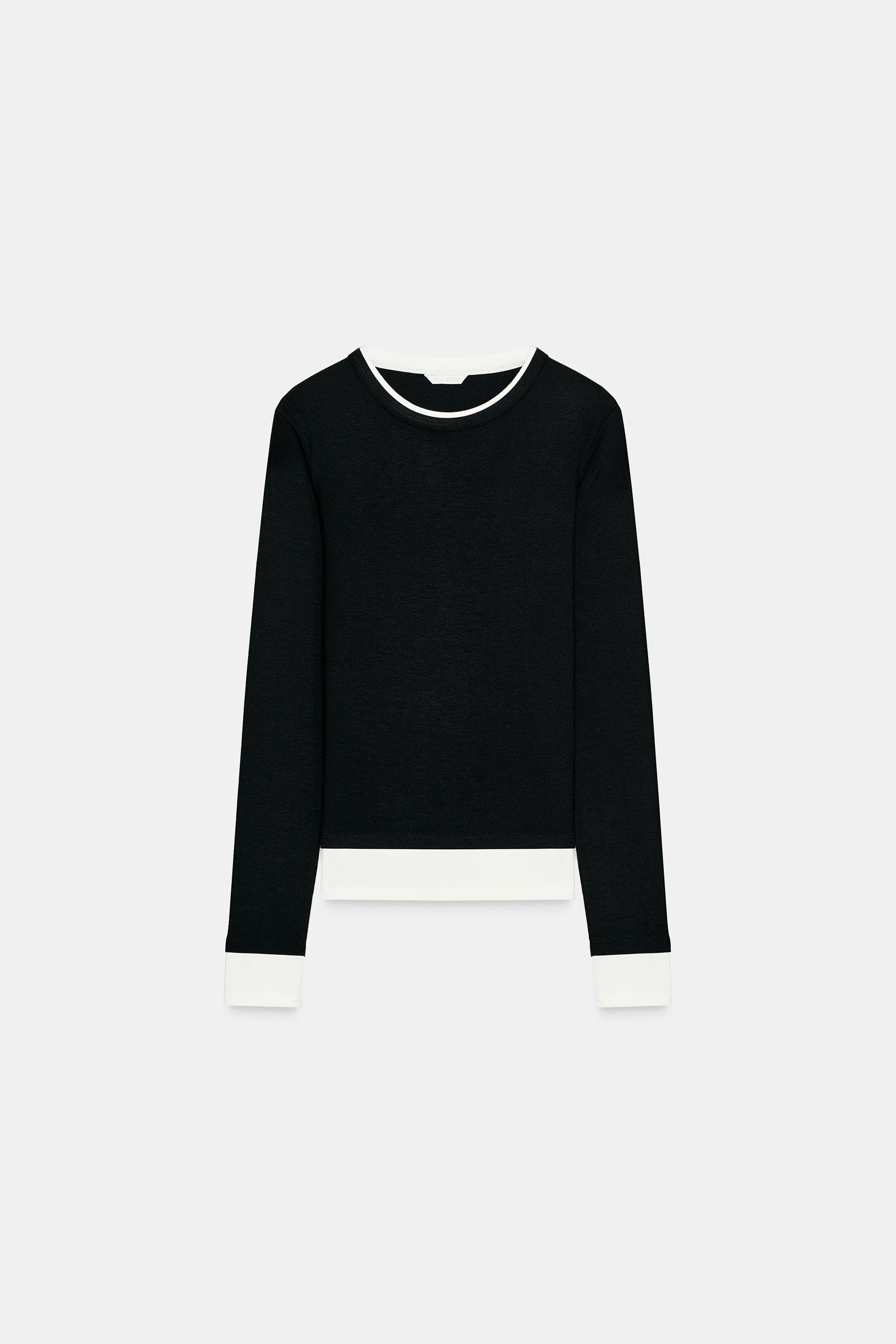 Double contrast t-shirt