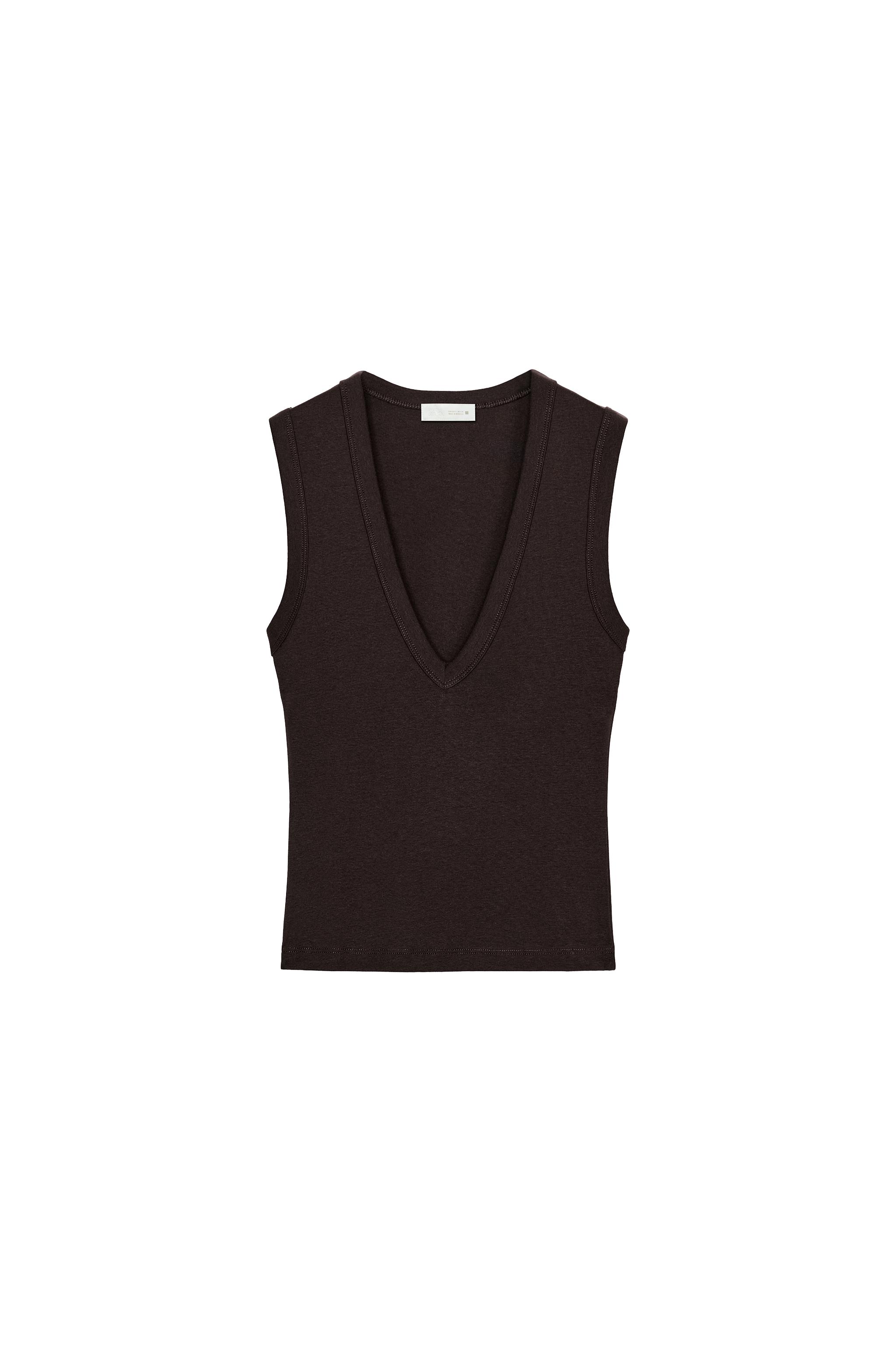 V-neck cotton t-shirt