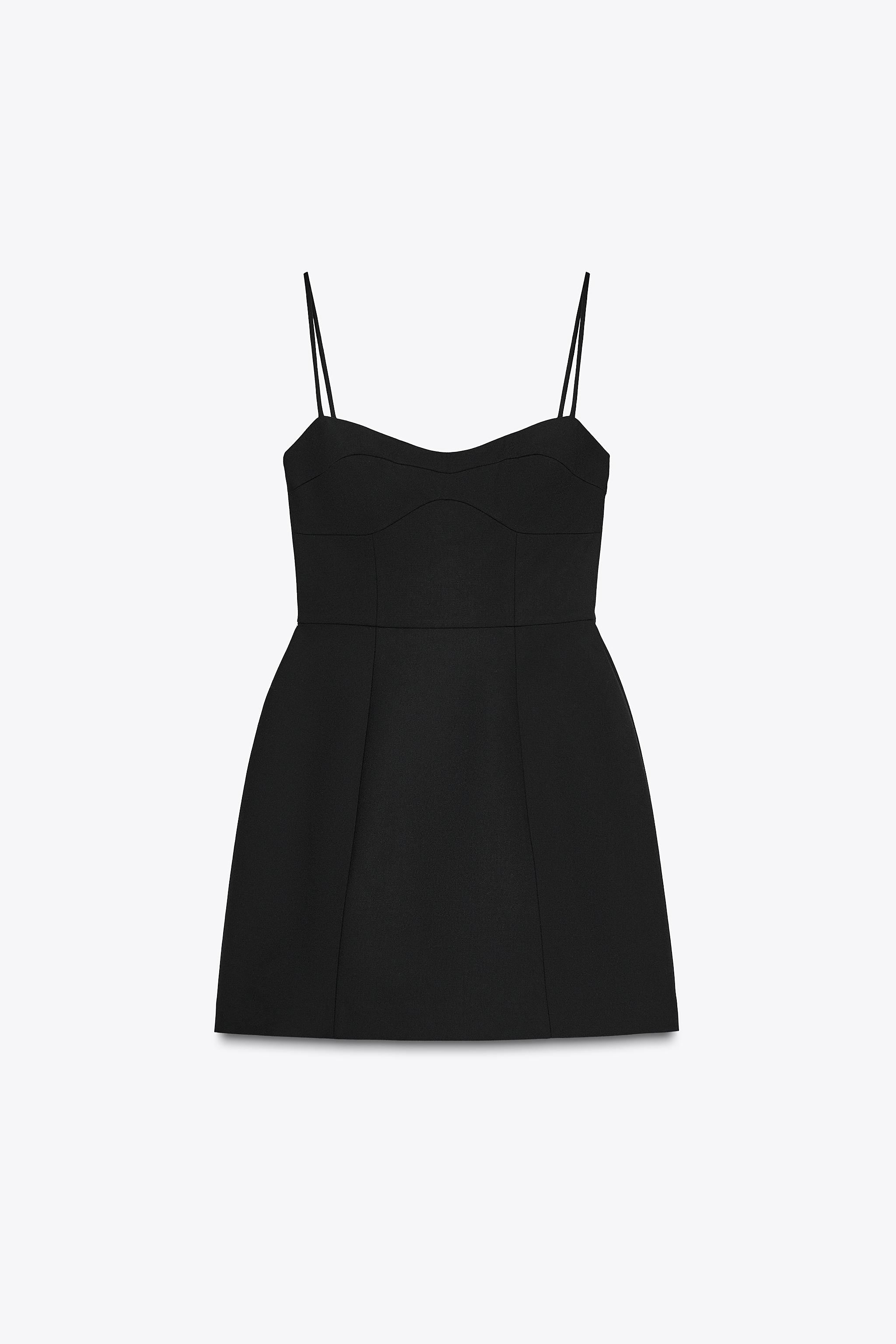 Short voluminous dress