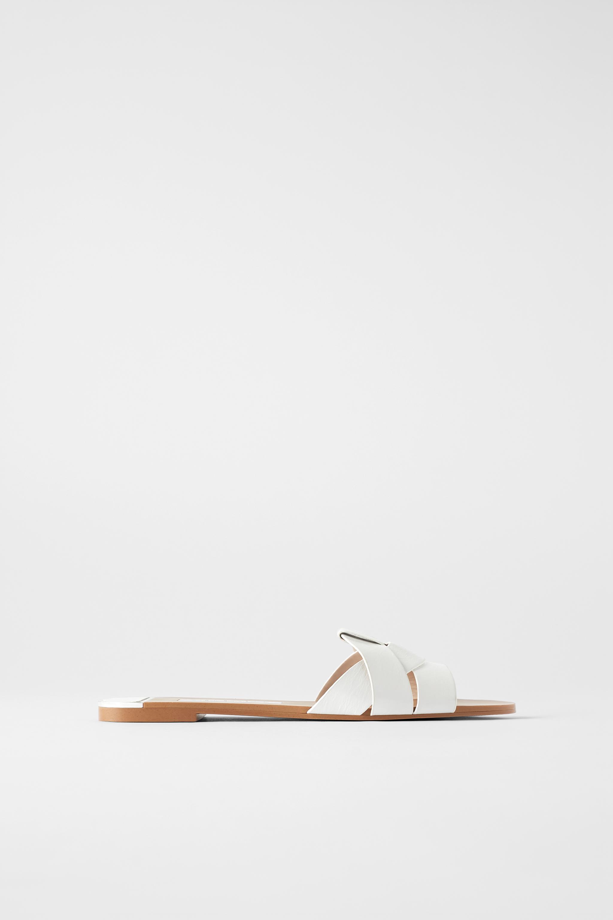 Zara LEATHER CROSSOVER SANDALS