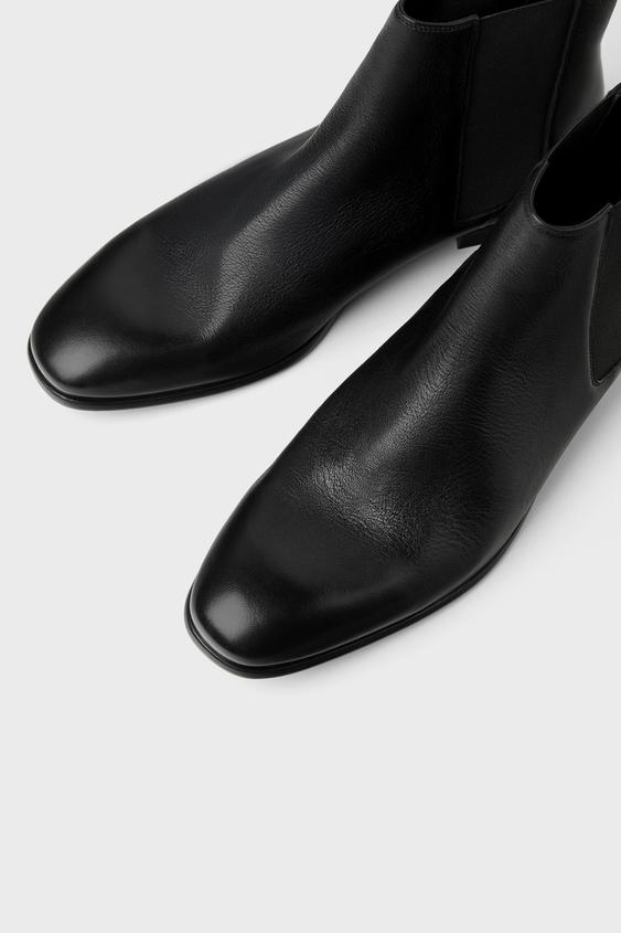 yumusak deri siyah bilekte bot