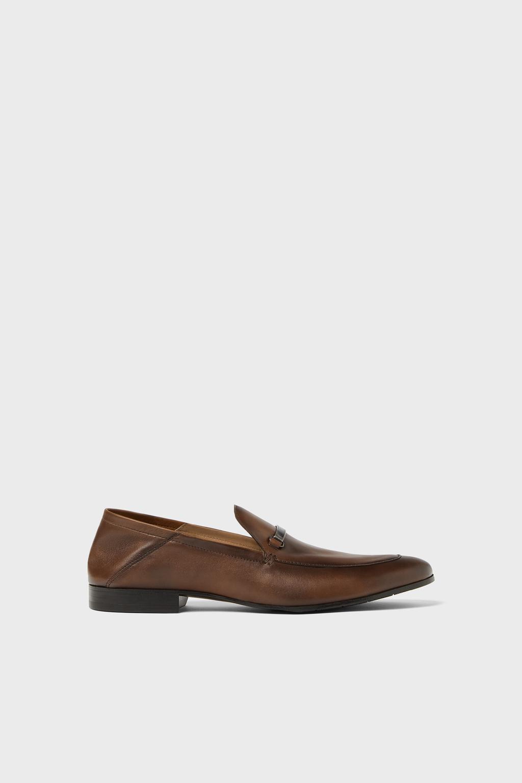 MOCASSINS EN CUIR OUVERTS AU TALON MOCASSINS EN CUIR OUVERTS AU TALON