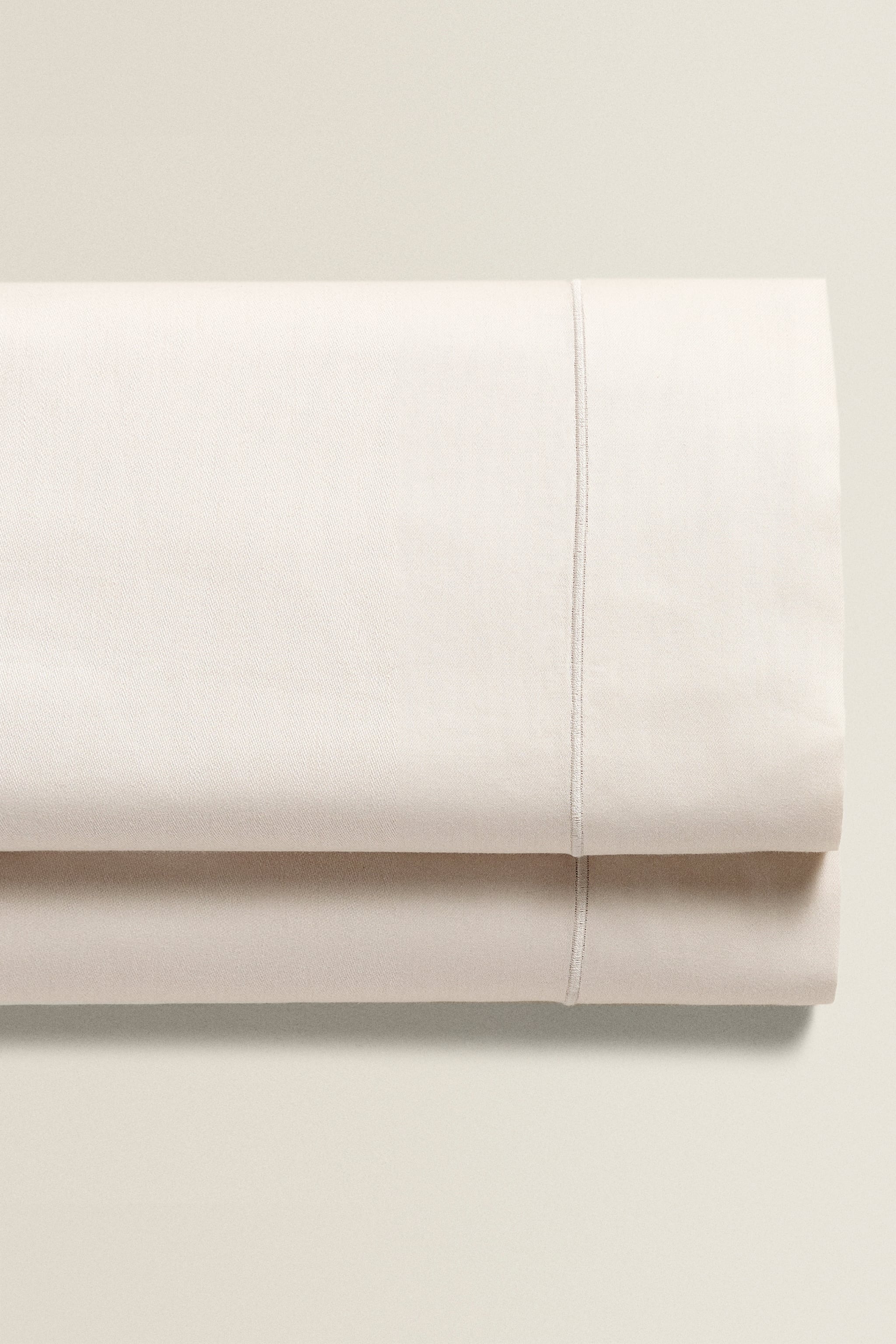300 THREAD COUNT) SATEEN FLAT SHEET WITH TRIM