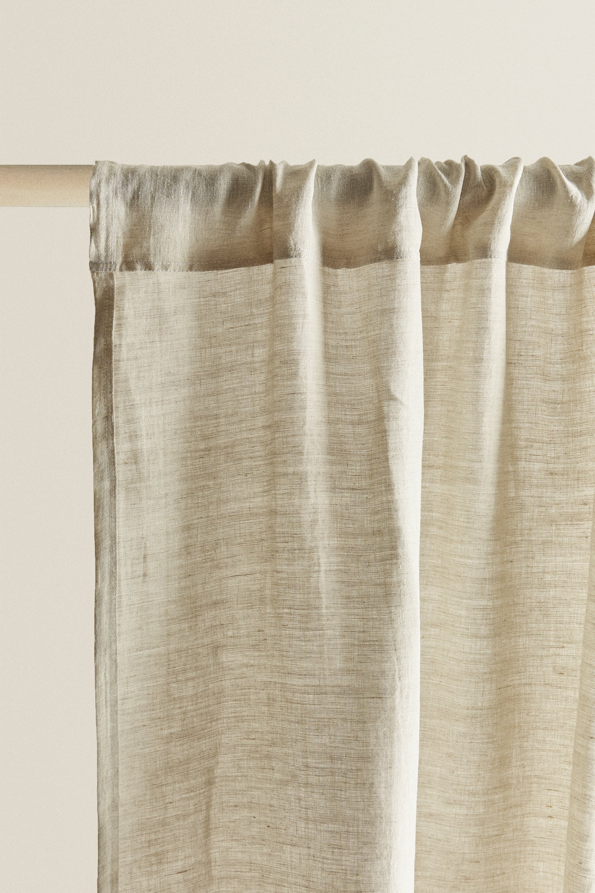WASHED LINEN CURTAIN 55.1" x 106.3"