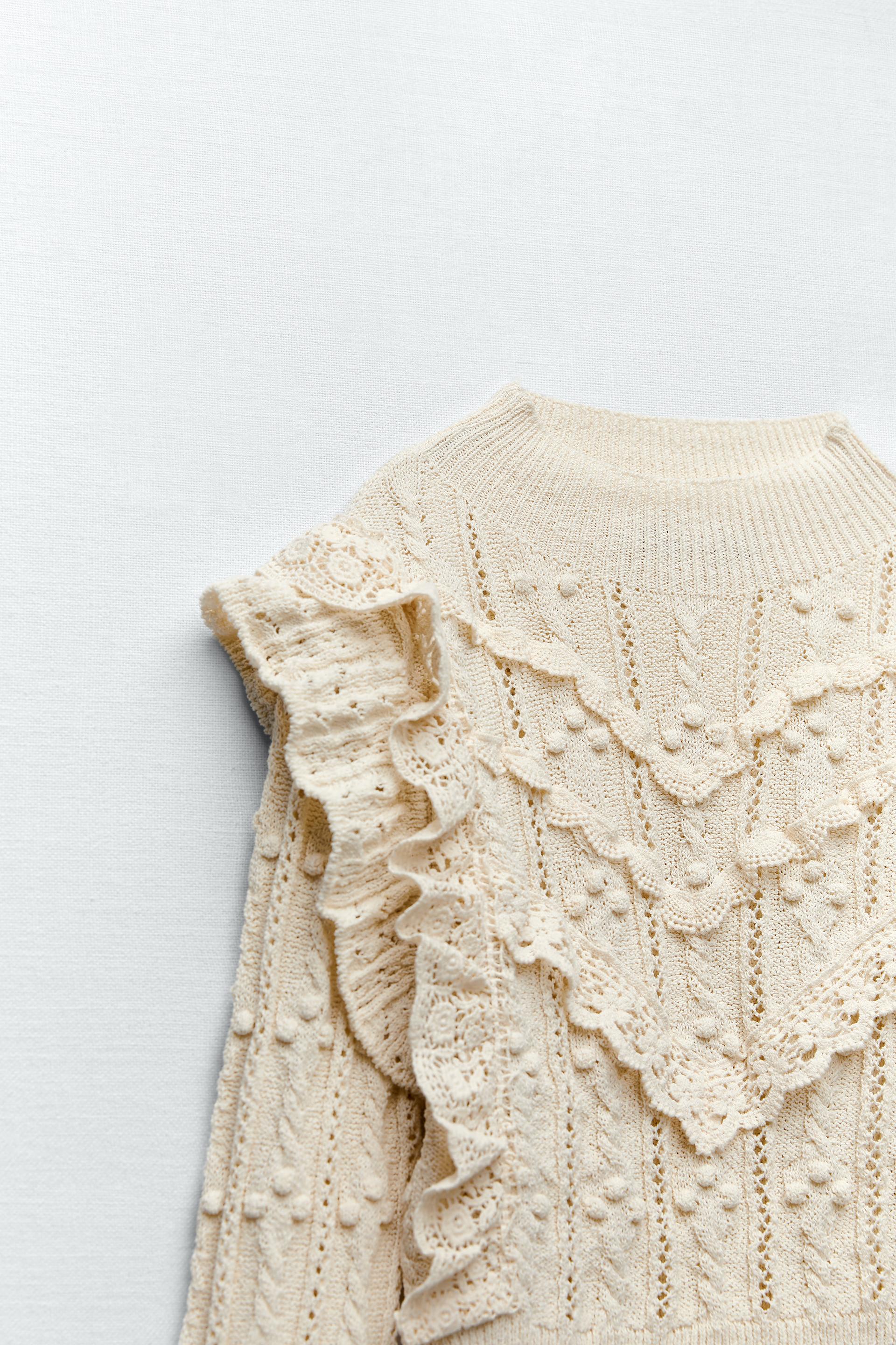 Zara POINTELLE RUFFLED KNIT SWEATER 123025954712