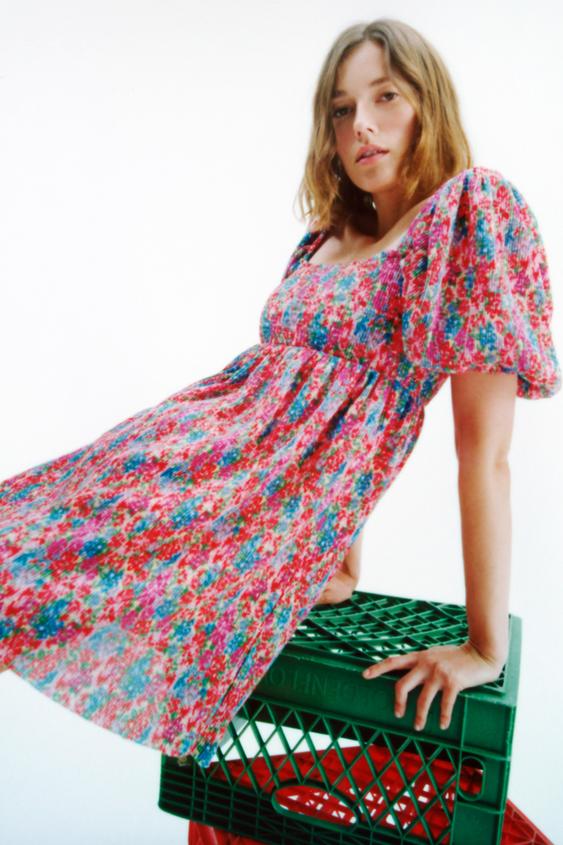 Zara Printed Dress With Pleated Skirt Zara Printed Dress With Pleated Skirt