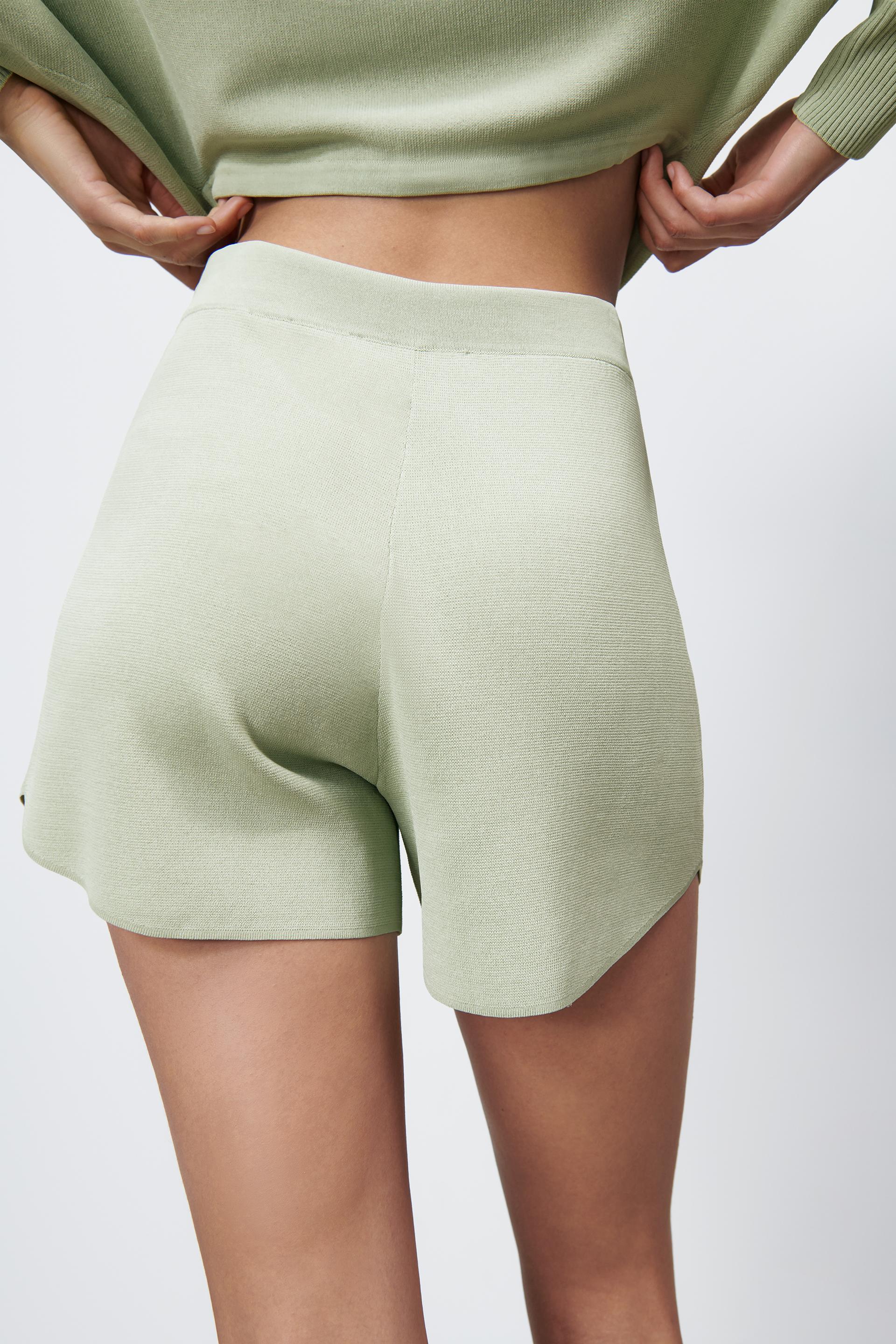 Zara KNIT SHORTS 86371193537